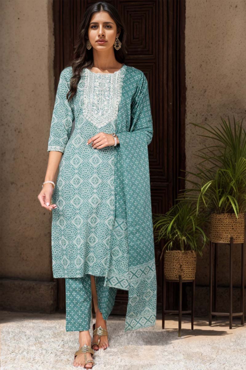 Green Pure Cotton Bandhani Printed Straight Suit Set | SHOBITAM