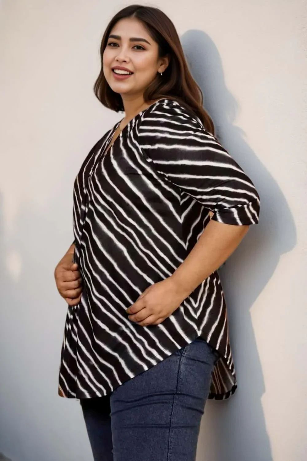Plus Size Black Wavy Stripes Top in Soft knitted fabric | Made to Order