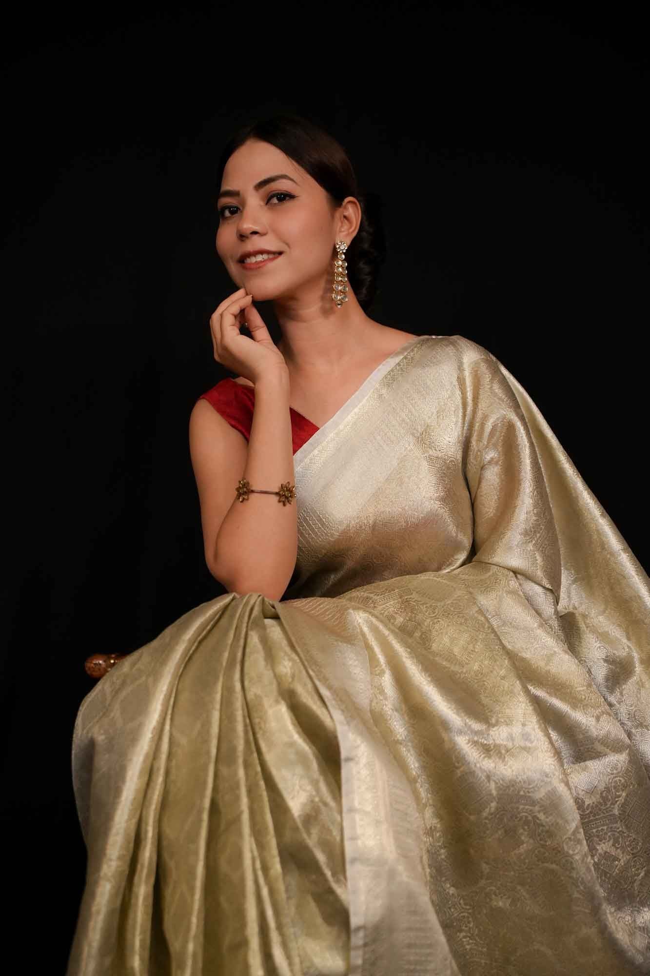 Naintaara  Inspired Off White Tissue Silk Zari Border Wrap in 1 Minute Saree