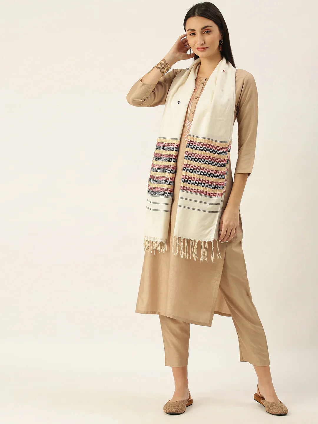 Cream Handwoven Chevron Eri Ahimsa Silk Stole