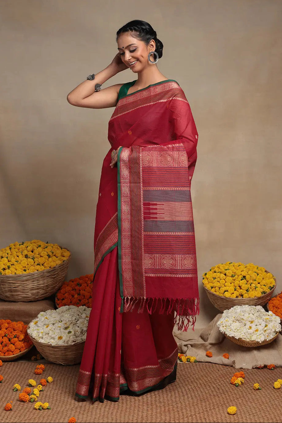 Handloom Magenta Pure Cotton Kanchi Saree | Shobitam