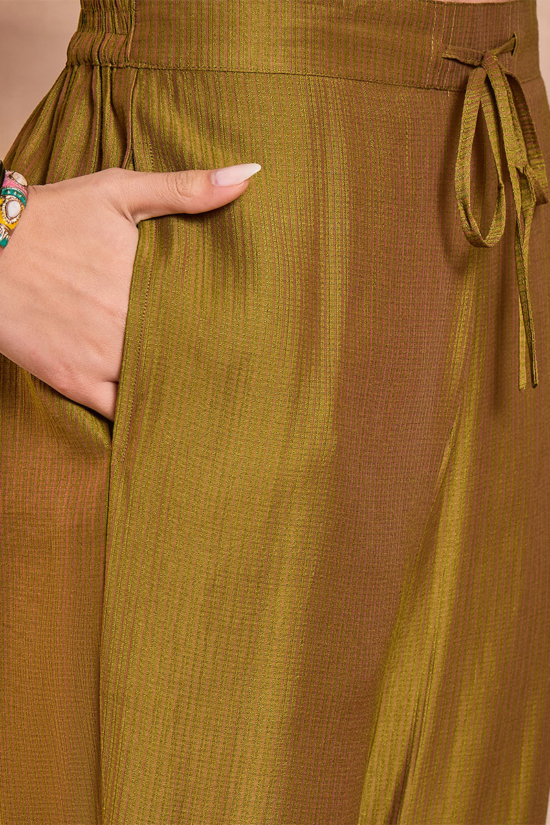 Green Silk Blend Floral Printed Straight Kurta Trouser With Dupatta | SHOBITAM