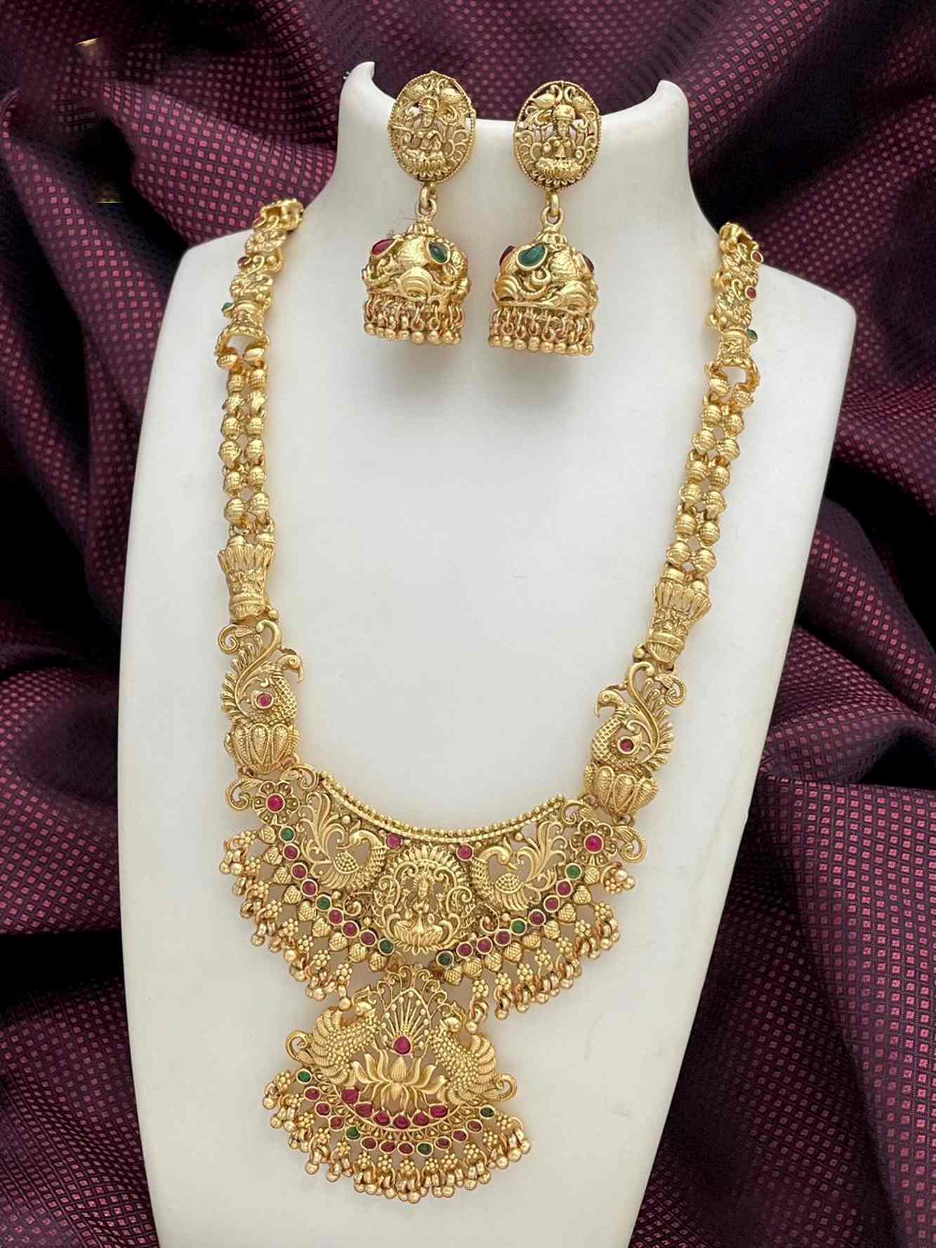 Antique Premium Gold-Finish Laxmi Necklace – Exquisite Traditional Elegance