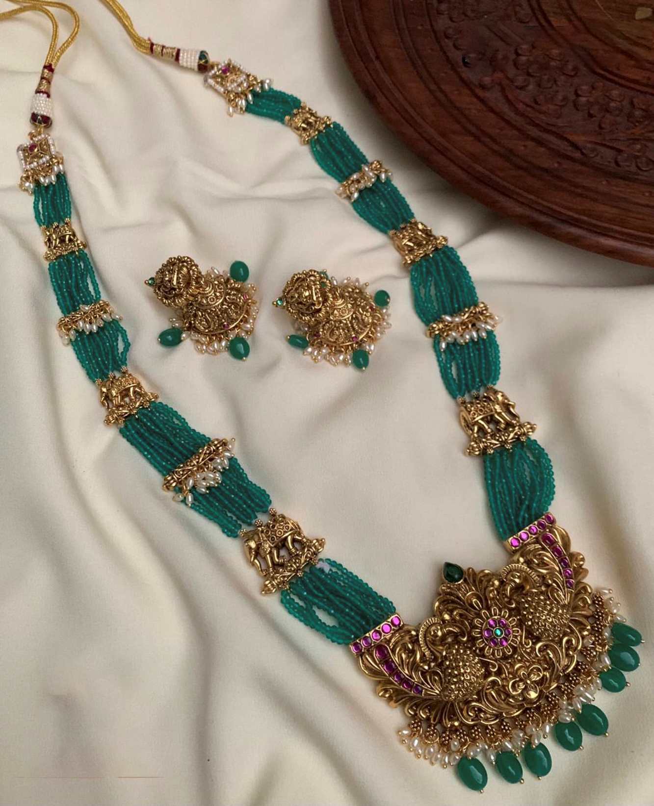 PEACOCK RUBY GREEN LONG NECKLACE WITH EARRING