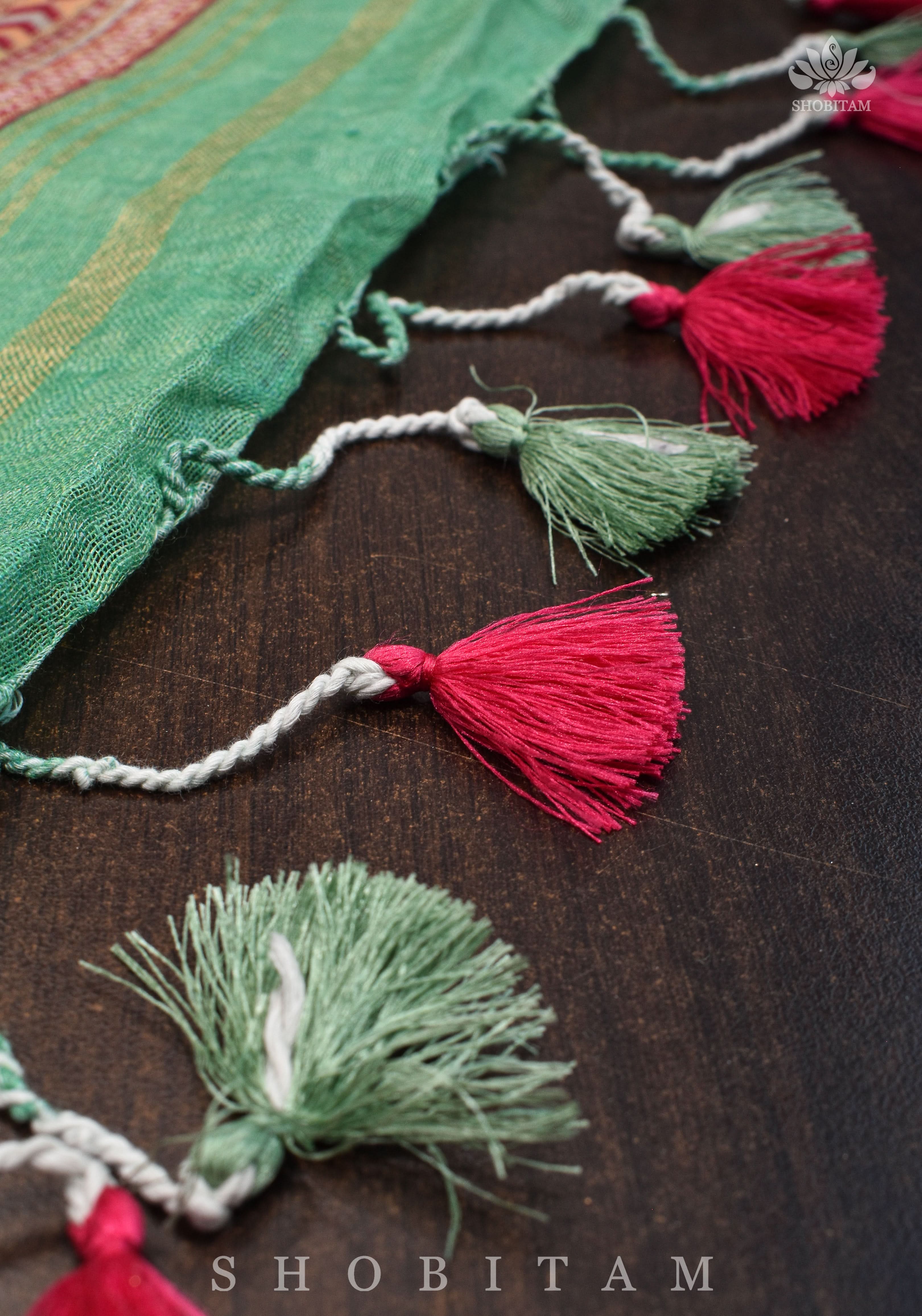 Green Digital Printed Silk Linen saree | Shobitam