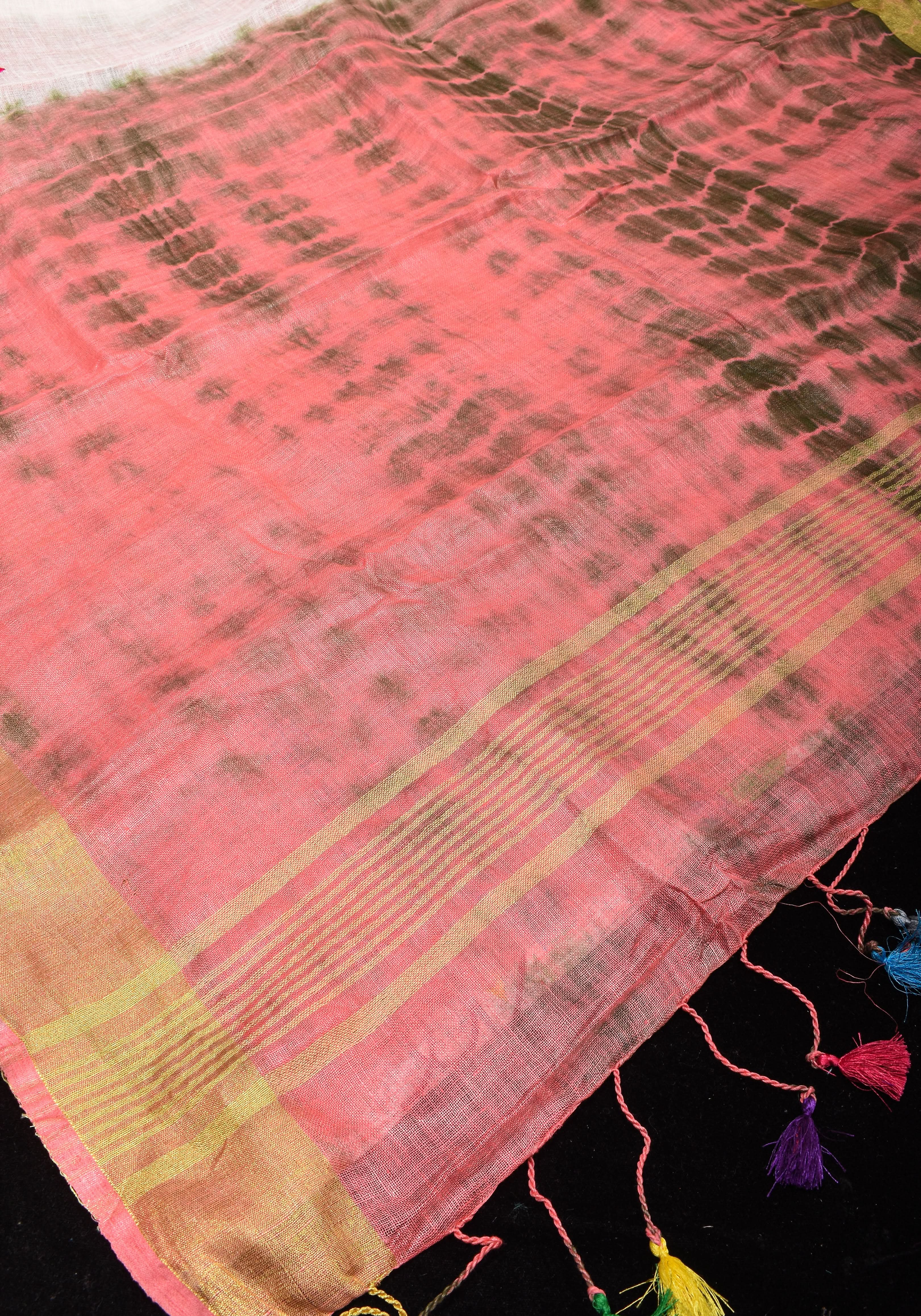 Rang Barse: Holi Theme Embroidered Linen Saree with Rang and Pichkari motifs! Vidya Balan Special Holi Saree | Shobitam
