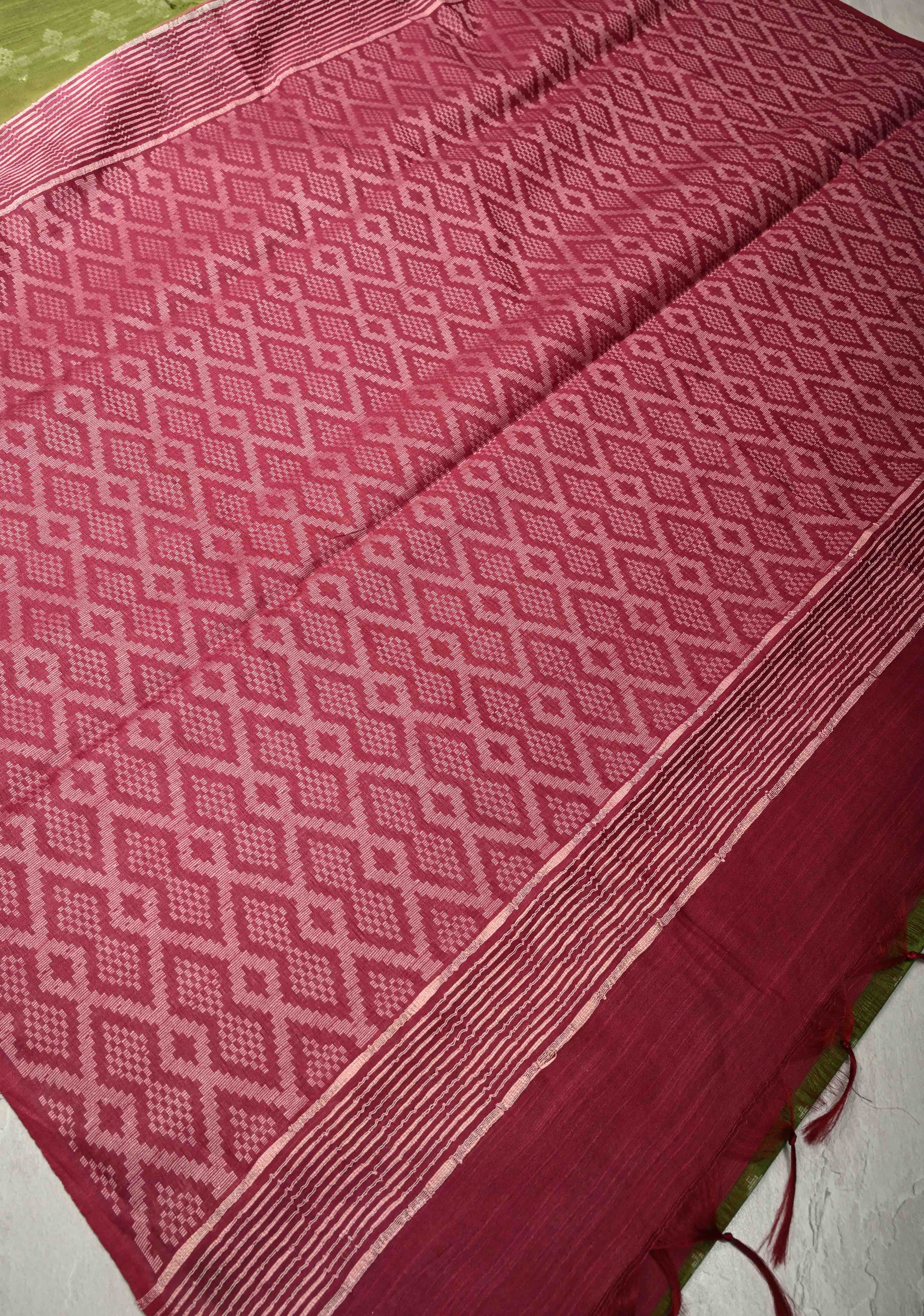 Sap Green Borderless Semi Tussar Saree with Thread Stripes-Buttas and Contrast Pallu | Shobitam