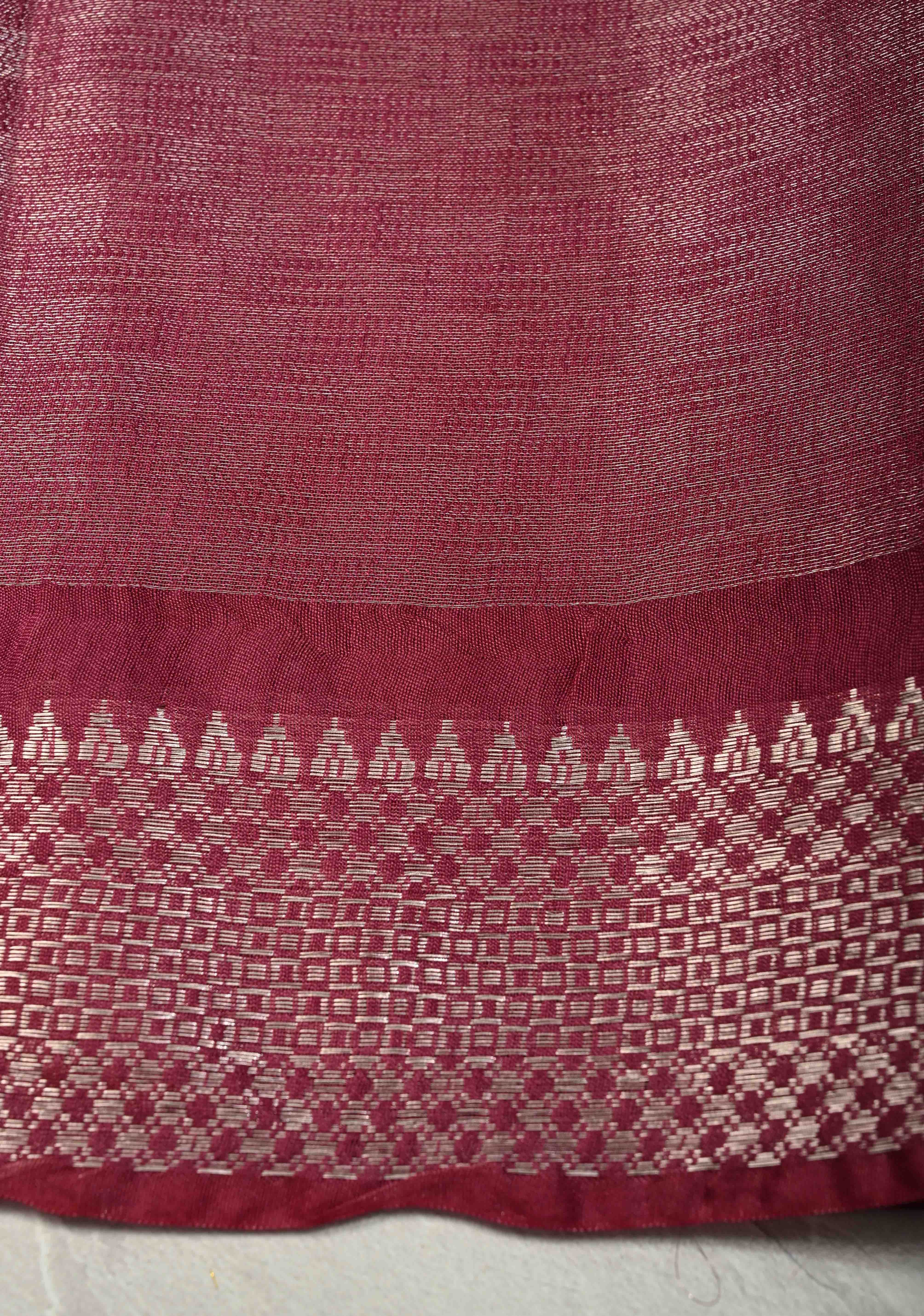 Parrot Gren Semi Tussar Tissue Saree with Contrast Temple Zari Border and Pallu | Shobitam