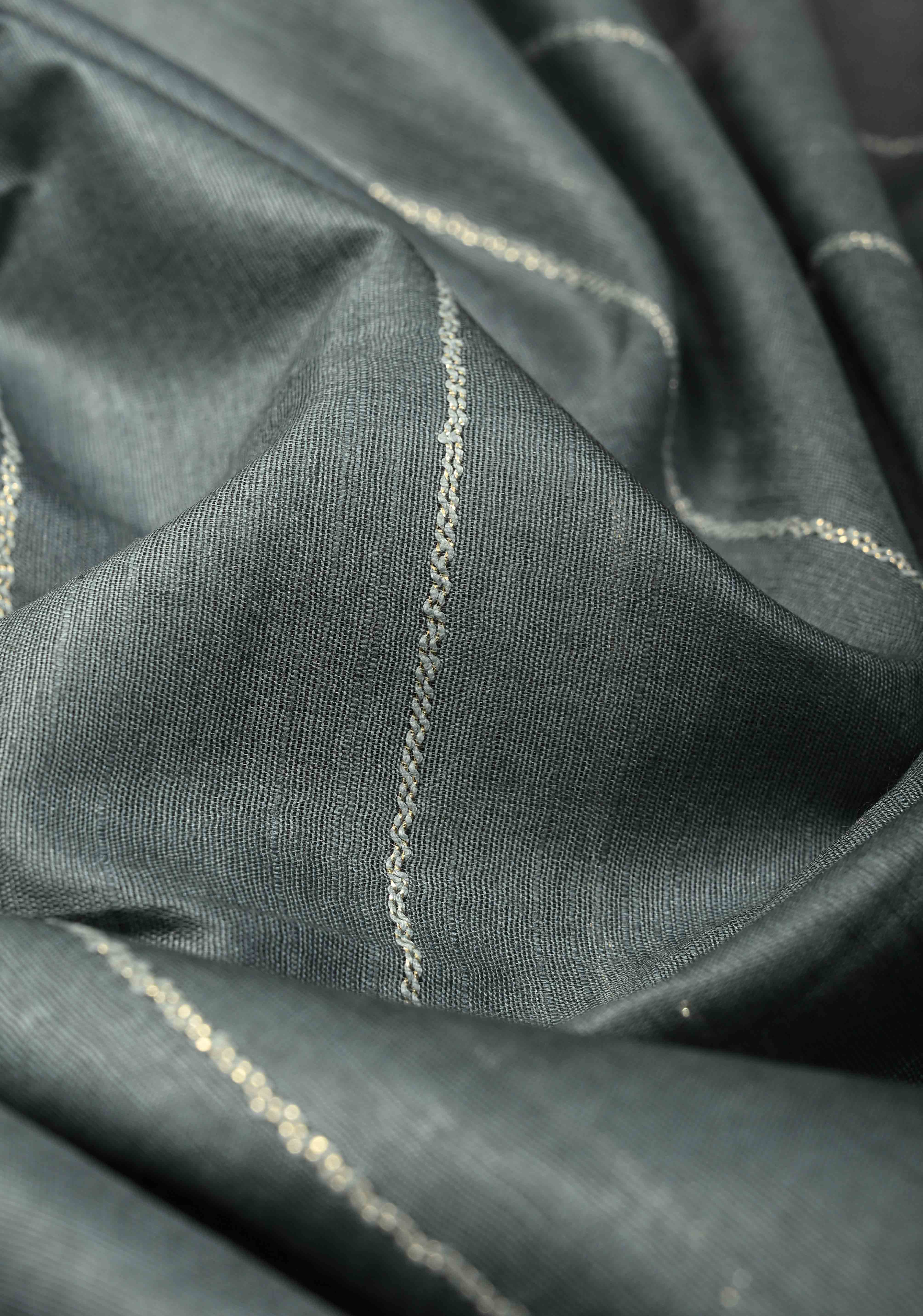 Gray Borderless Semi Tussar Saree with Thread Horizontal Stripes and Contrast Pallu | Shobitam