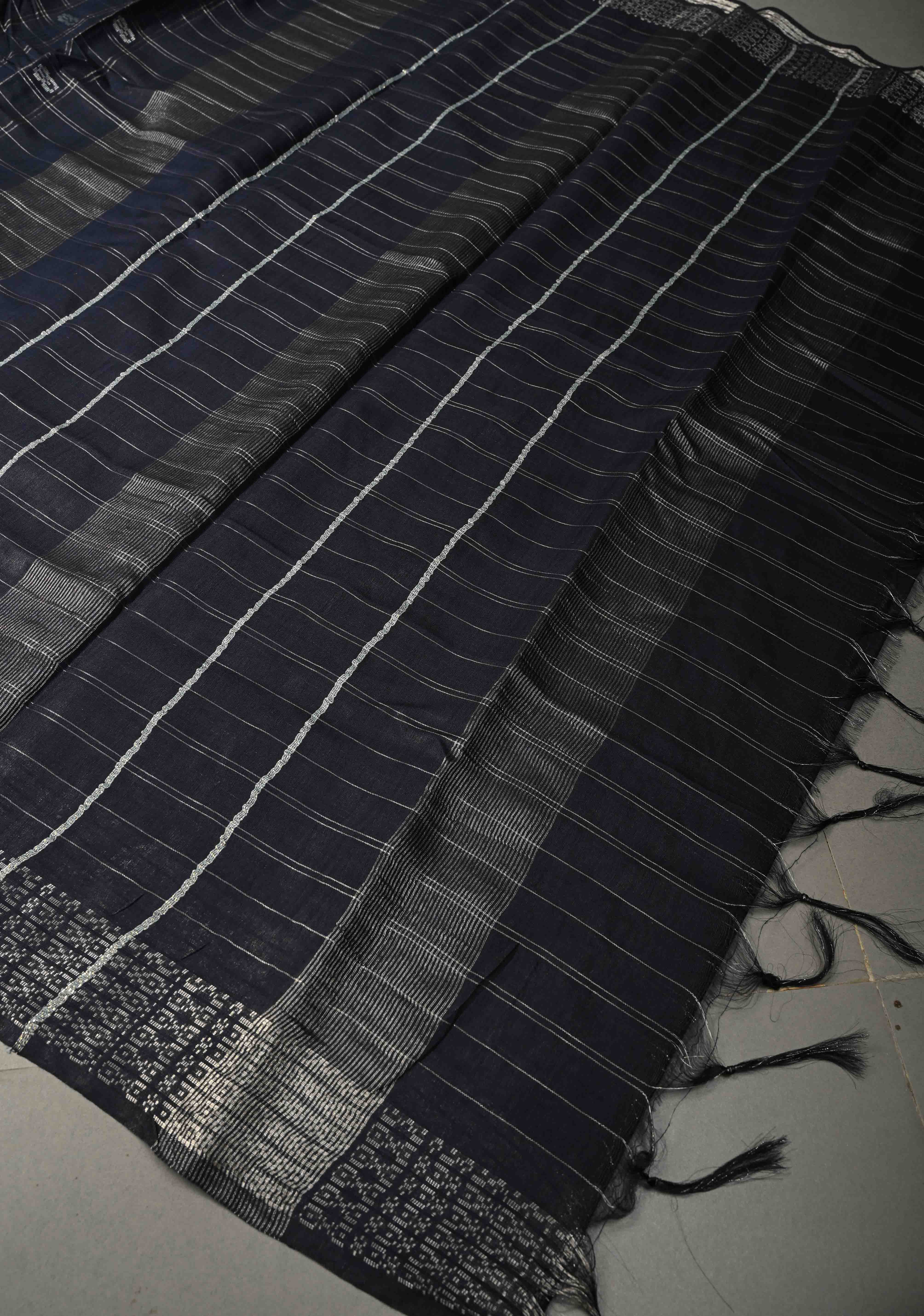 Midnight Blue Zari Checks on Semi Tussar Saree with Zari Buttas and Zari Border | Shobitam