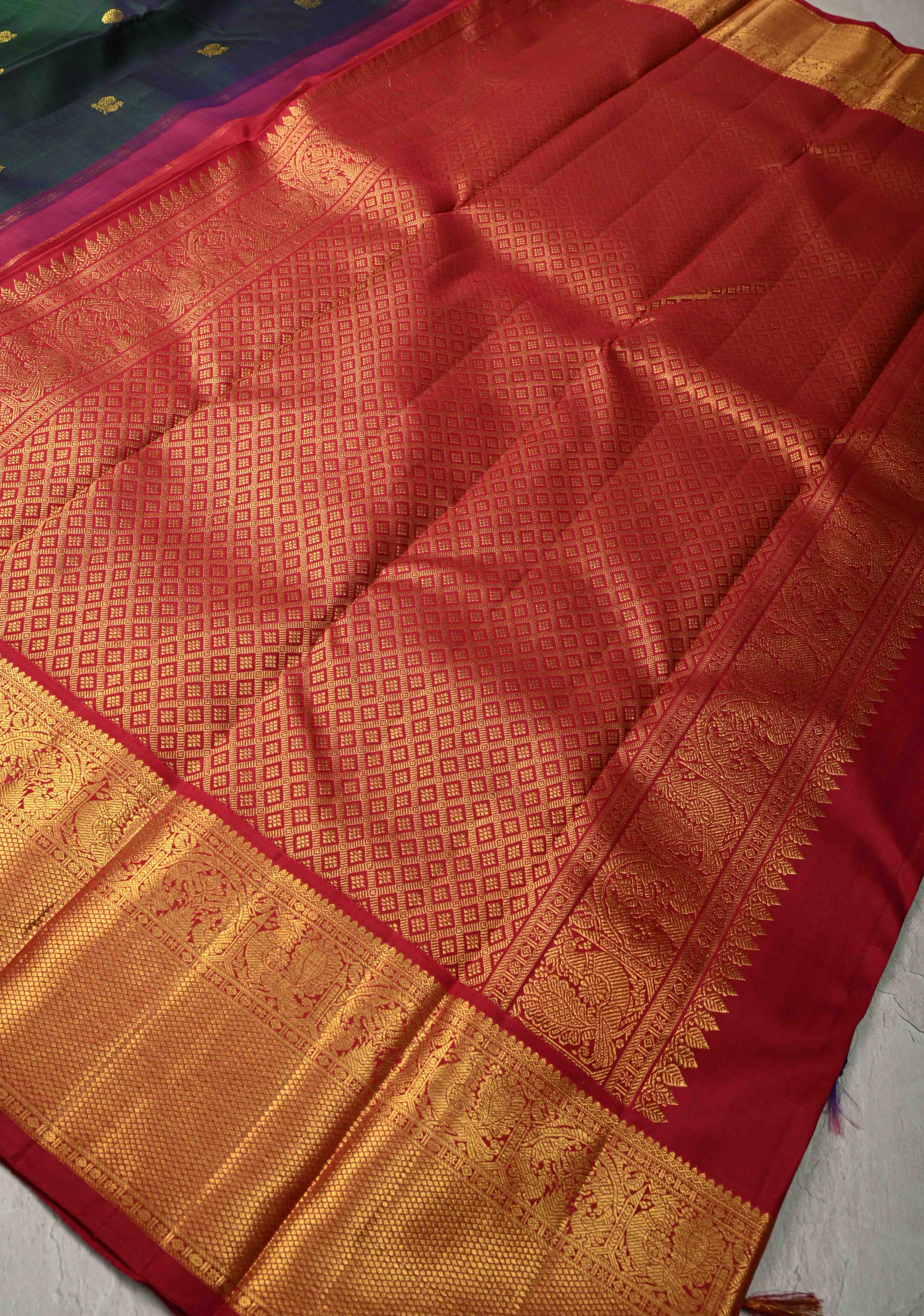 Stunning Bottle Green Dual Tone Pure Kanjivaram Silk Saree with Zari Buttas and Contrast Pink Zari Border | SILK MARK CERTIFIED | SHOBITAM
