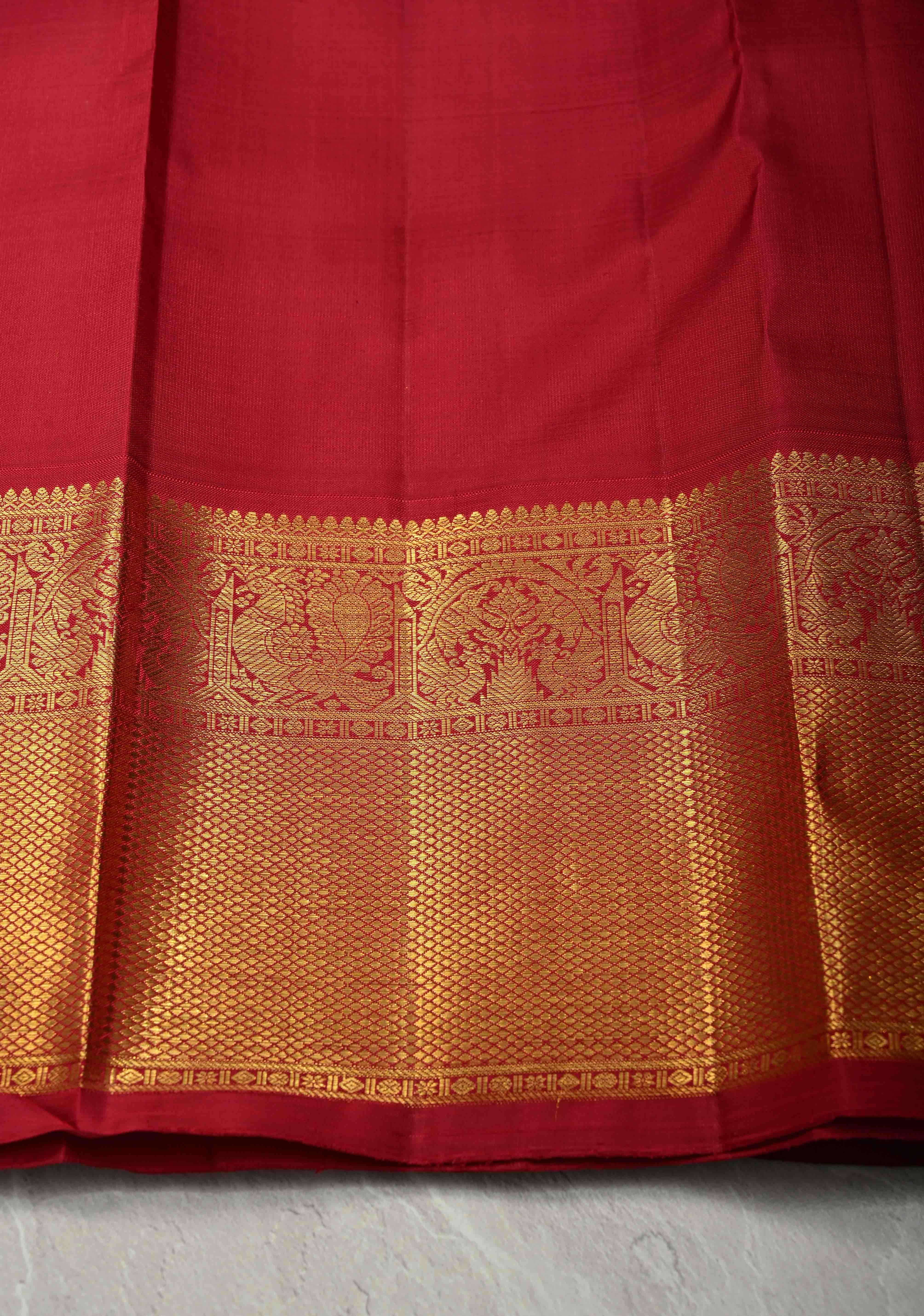 Stunning Bottle Green Dual Tone Pure Kanjivaram Silk Saree with Zari Buttas and Contrast Pink Zari Border | SILK MARK CERTIFIED | SHOBITAM