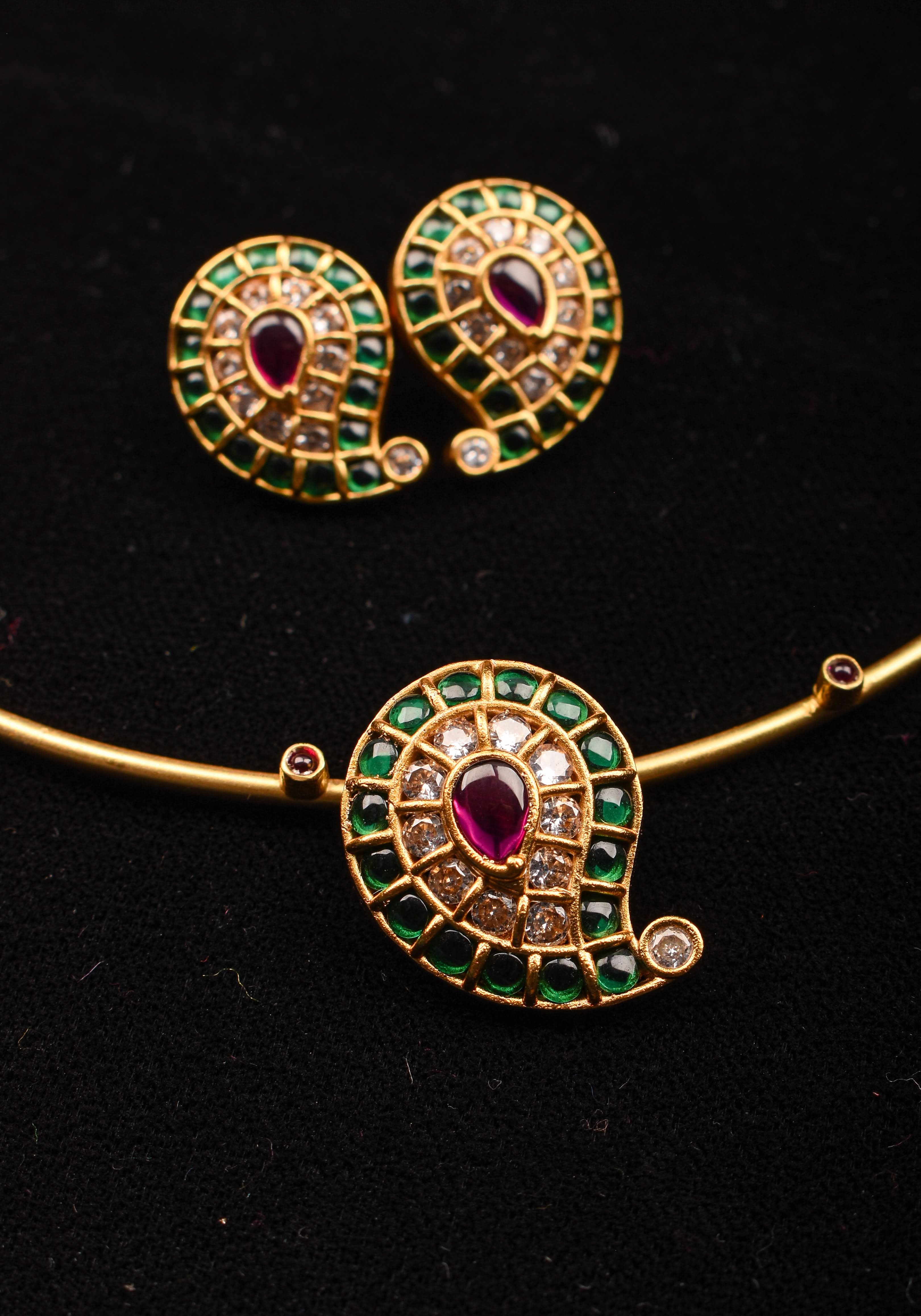 Green Mango Jadau Pendant on Pink stone Wire base Necklace set with pearls dangling beads | Shobitam Jewelry
