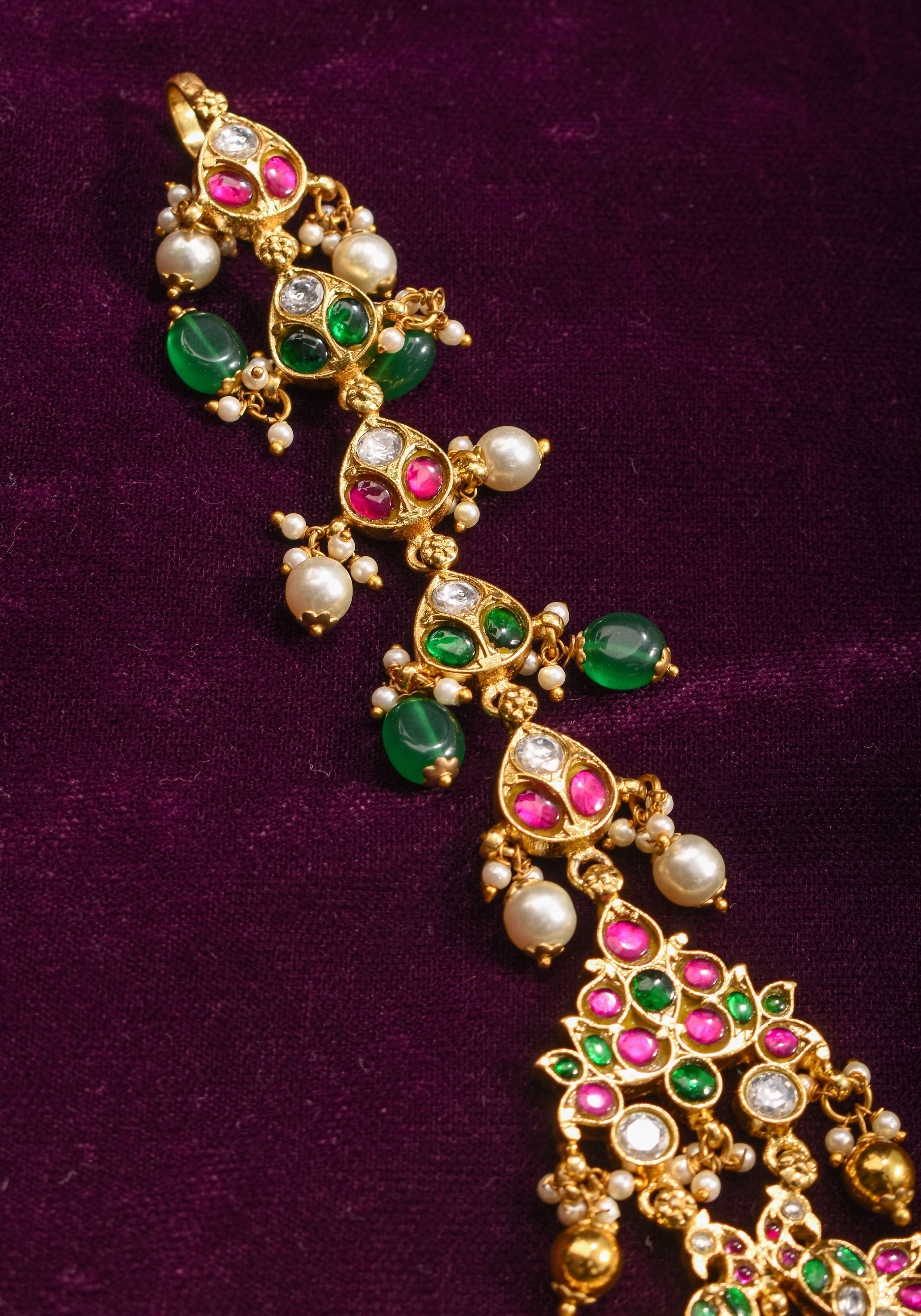 Jadau Maang Tika Ahmedabadi Kundan Hair Ornament | SHOBITAM