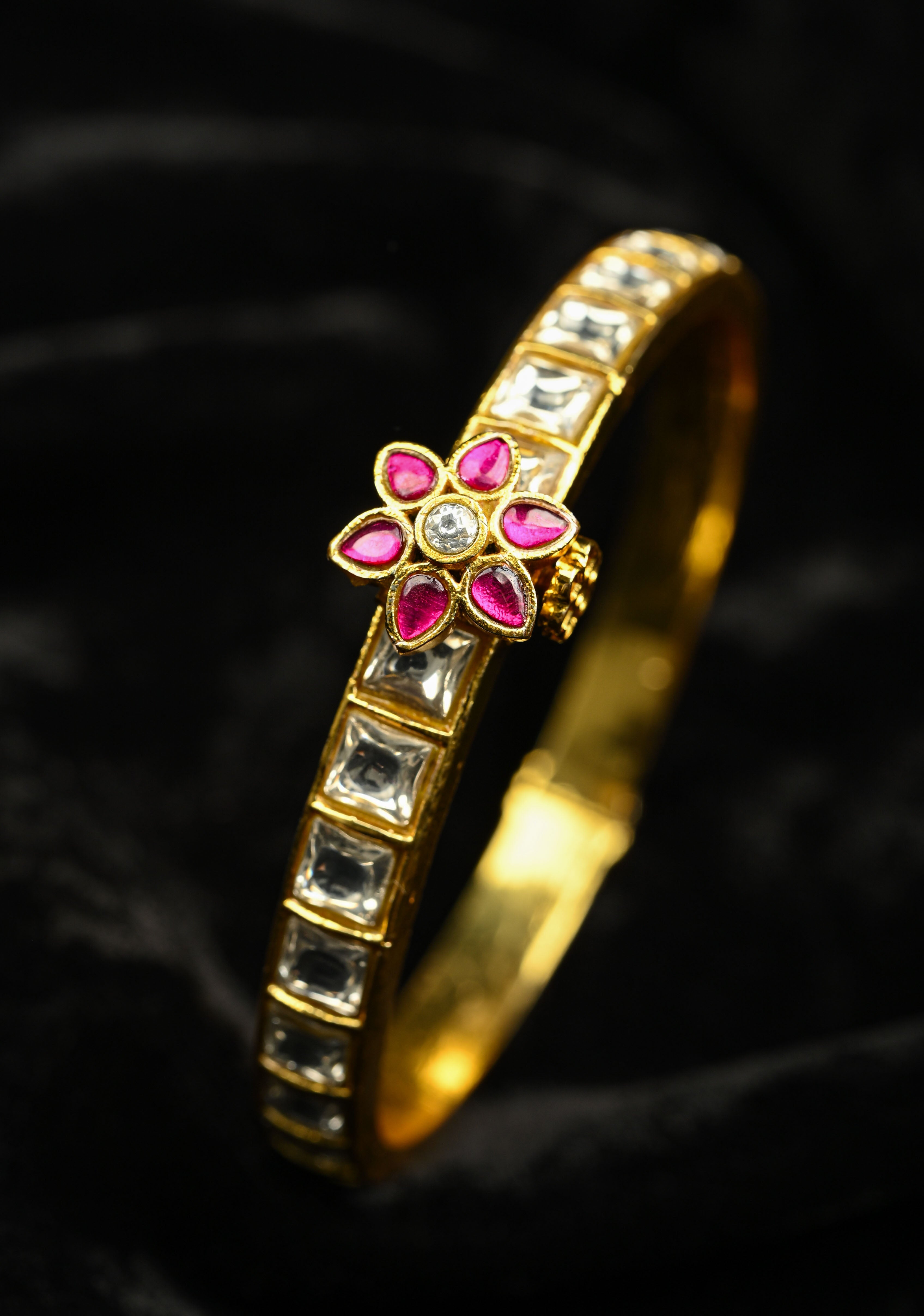 2.4-2.6 size Kemp Square White Stone Studded Openable kadaa - Single PIece | SHOBITAM
