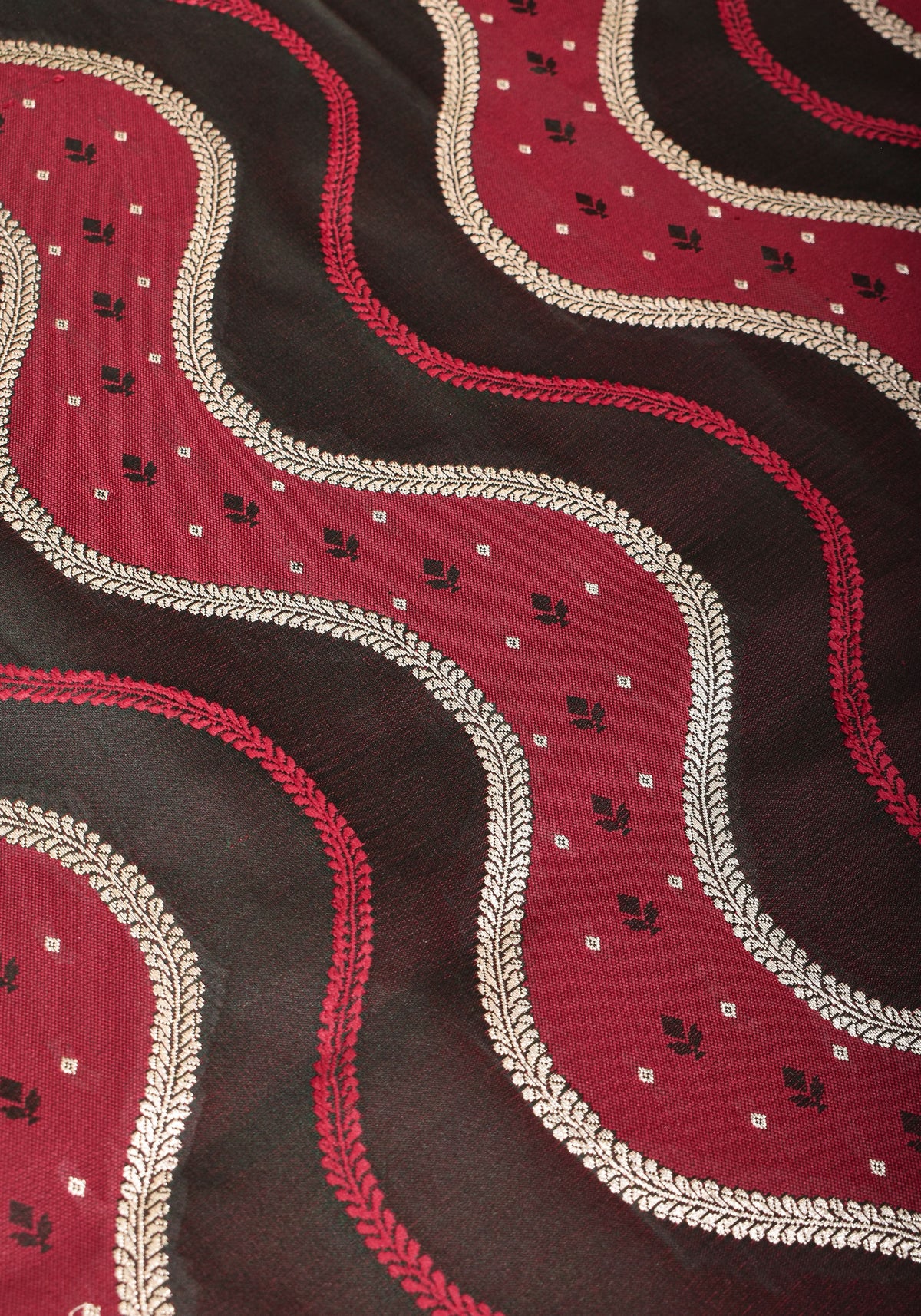 Maroon tone Exquisite Meenakari Vertical Wavy curve zari lines Semi Silk Saree and zari border | SHOBITAM