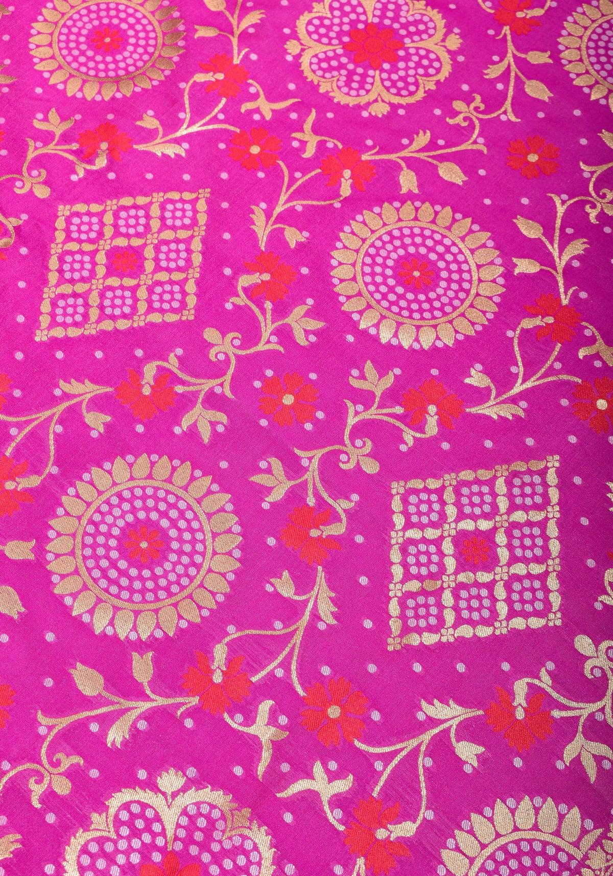 Exquisite Fuchsia Semi Silk Saree with Floral jaal Meenakari Body Zari Border and Pallu