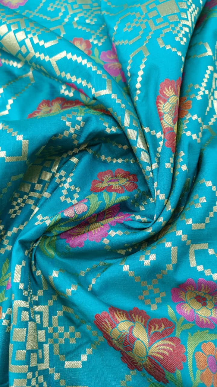 Green Semi Silk Saree with Meenakari Floral Jaal and Zari Border | Shobitam