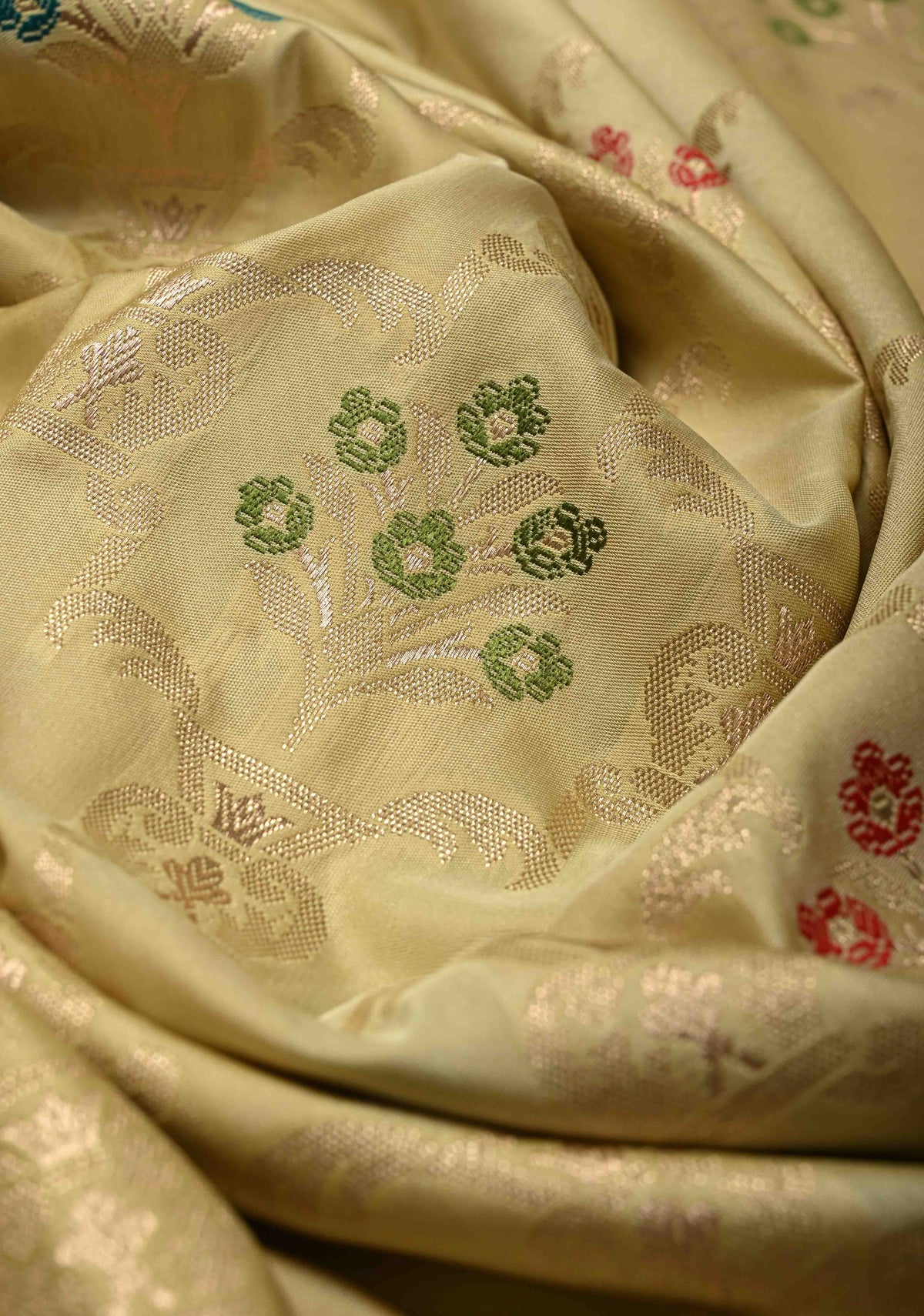 Cream Meenakari Detailing on Banarasi Semi Mashru Silk Saree With Floral Brocade and Zari Border | SHOBITAM