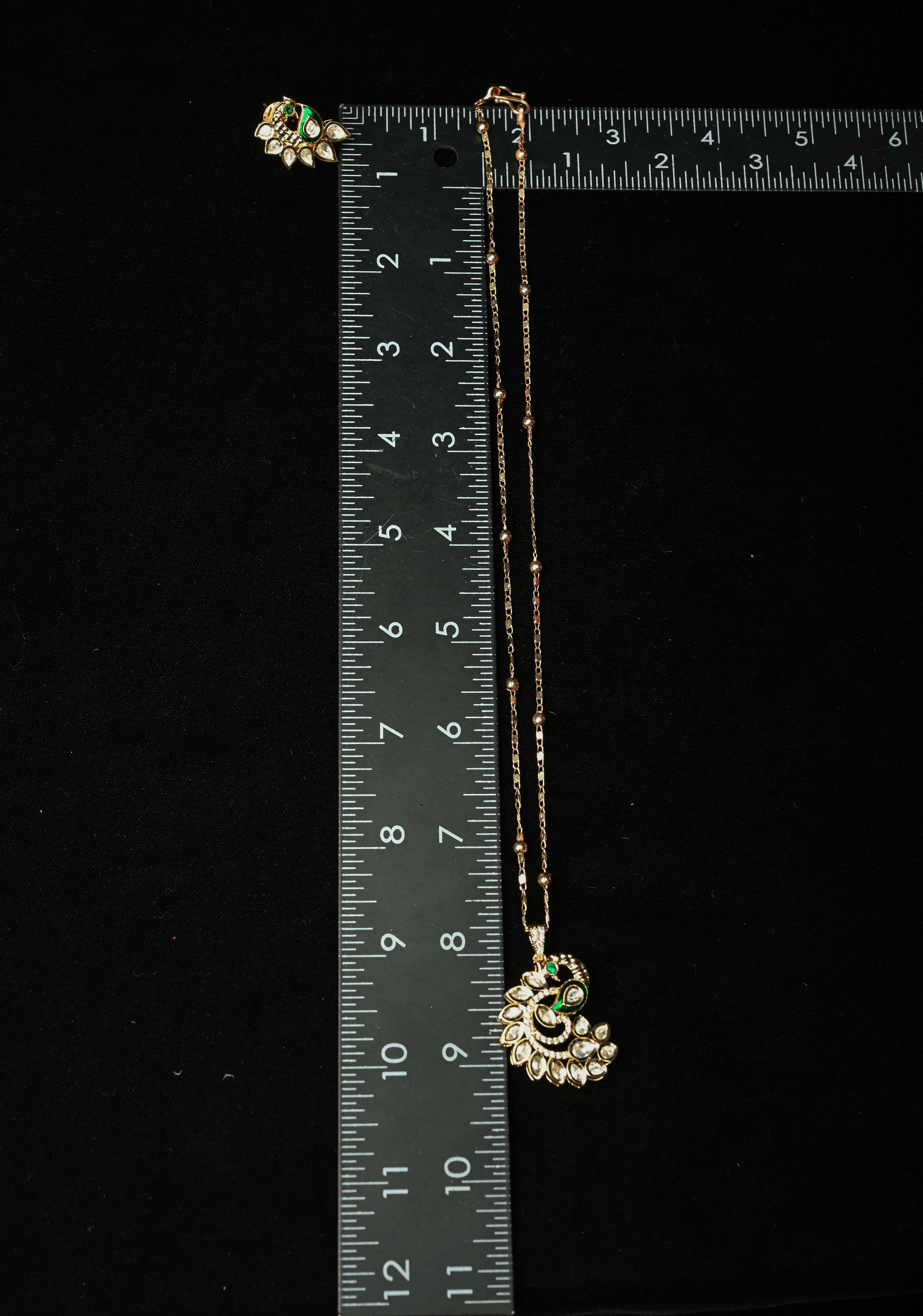 Regal Mor Pendant Set | Shobitam