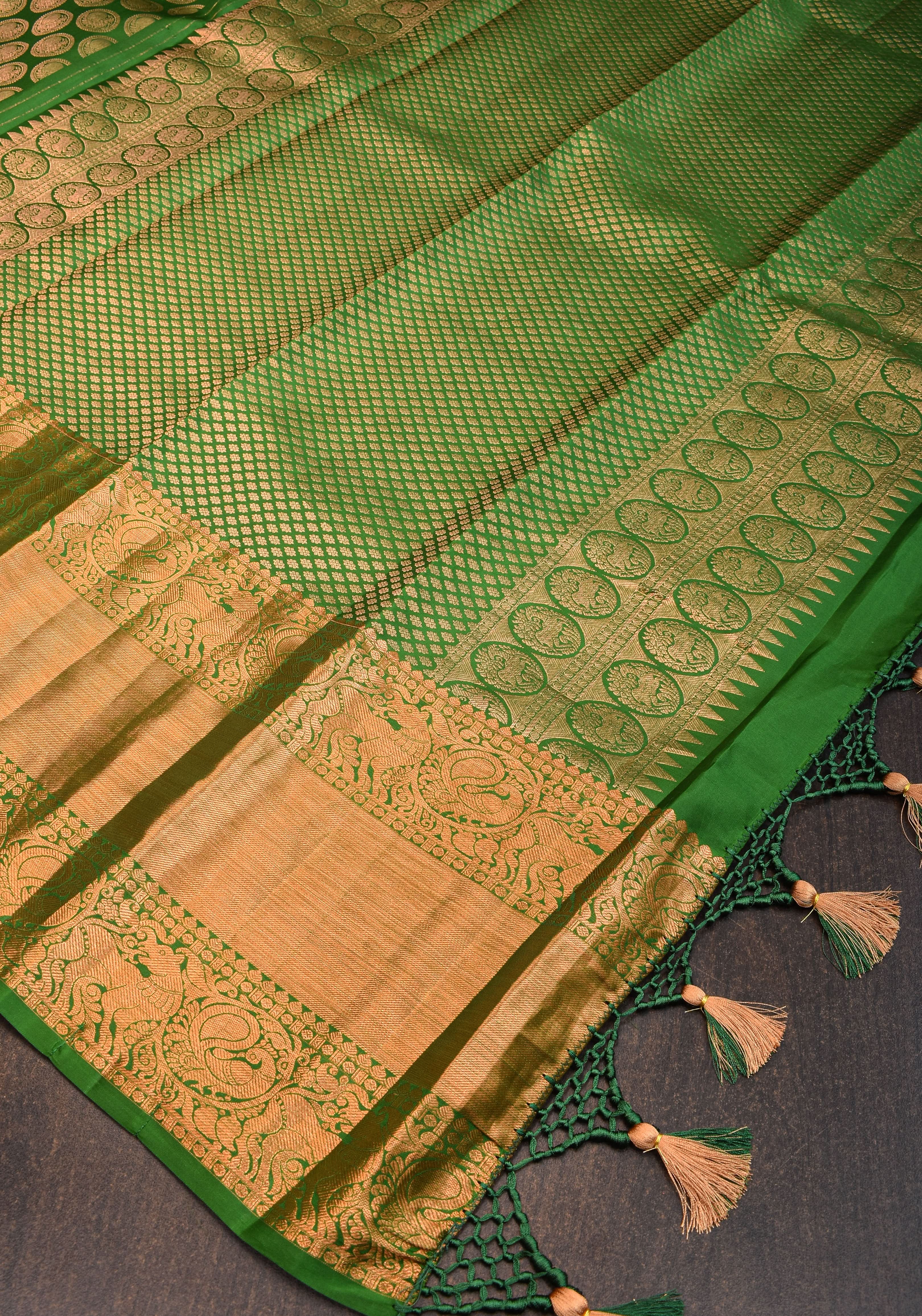 Exquisite Celebrity Grand Brocade Kanjivaram Pure Silk Saree in Leaf Green with Intricate Pallu and Zari  | SILK MARK CERTIFIED | Shobitam