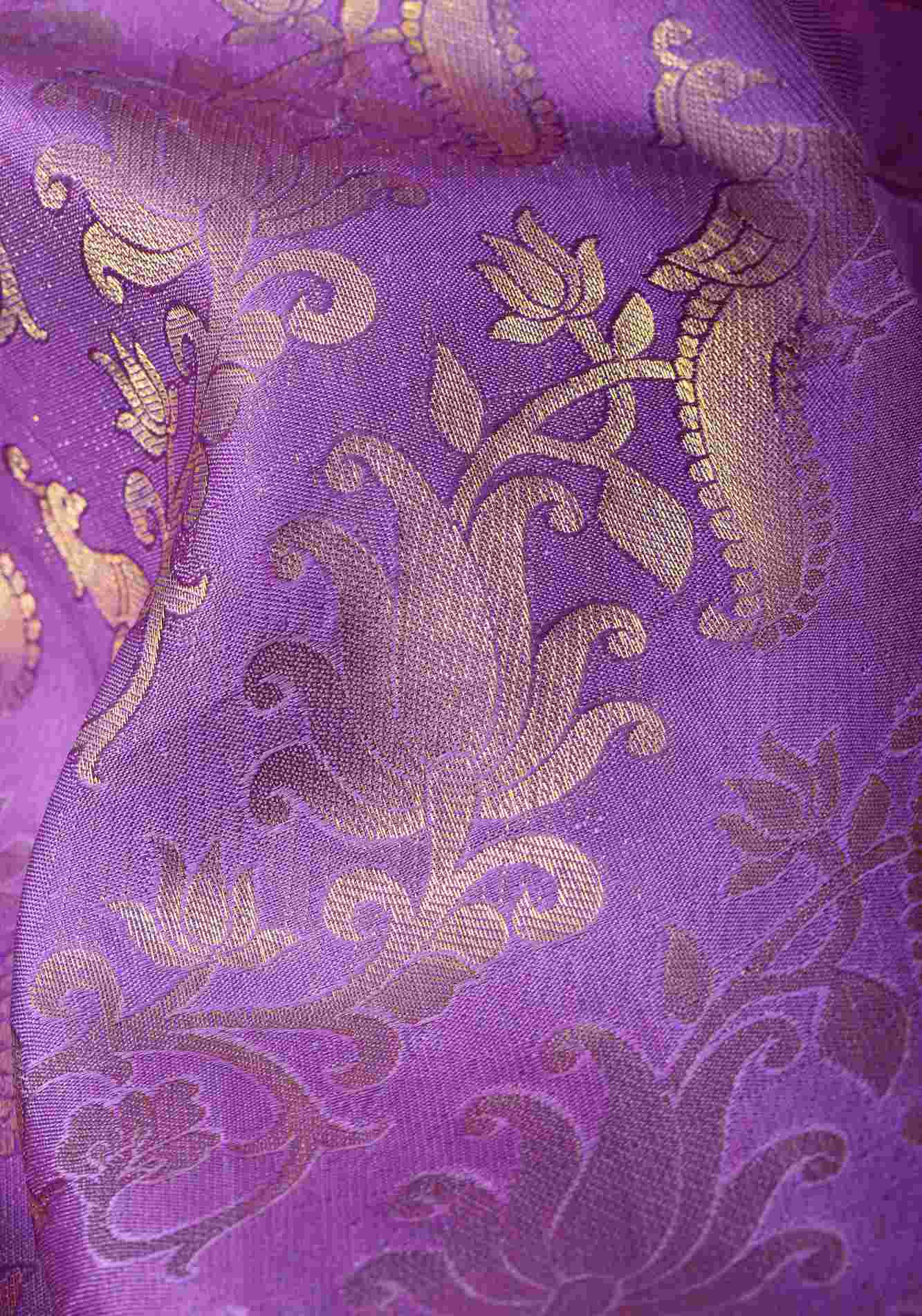 Brocade Kanjivaram Pure Silk in Lilac and Purple with Peacock Leheria design Wrap in 1 minute saree