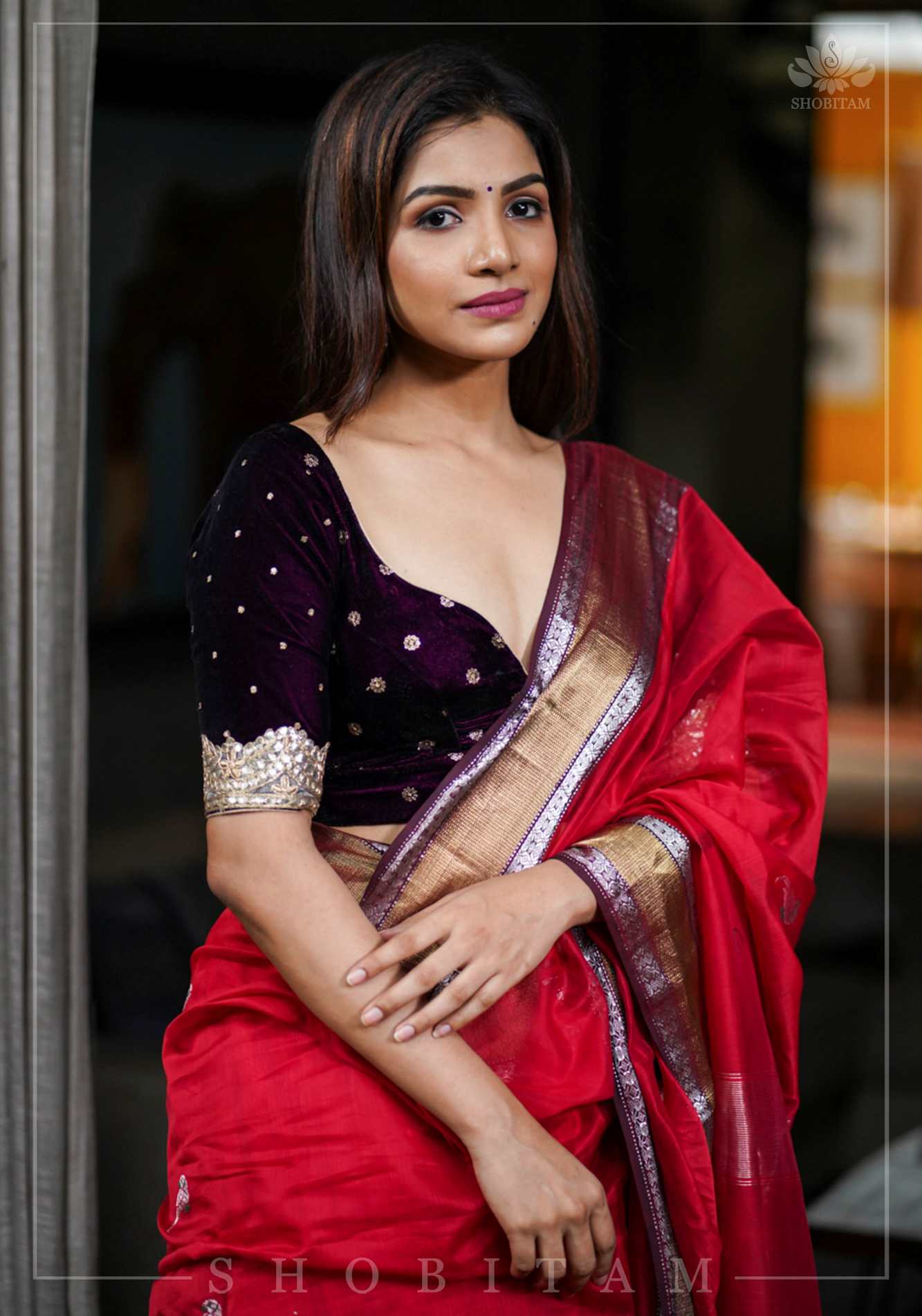 Burgundy velvet blouse with two size buttas, gotta detailing and cut dana latkans