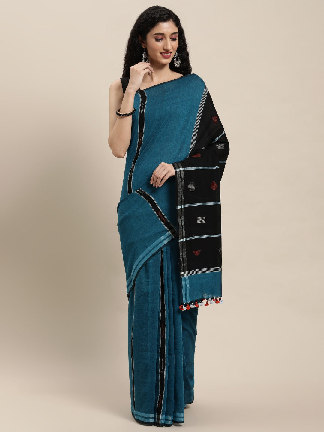 Handloom Jamdani Cotton Saree | Shobitam