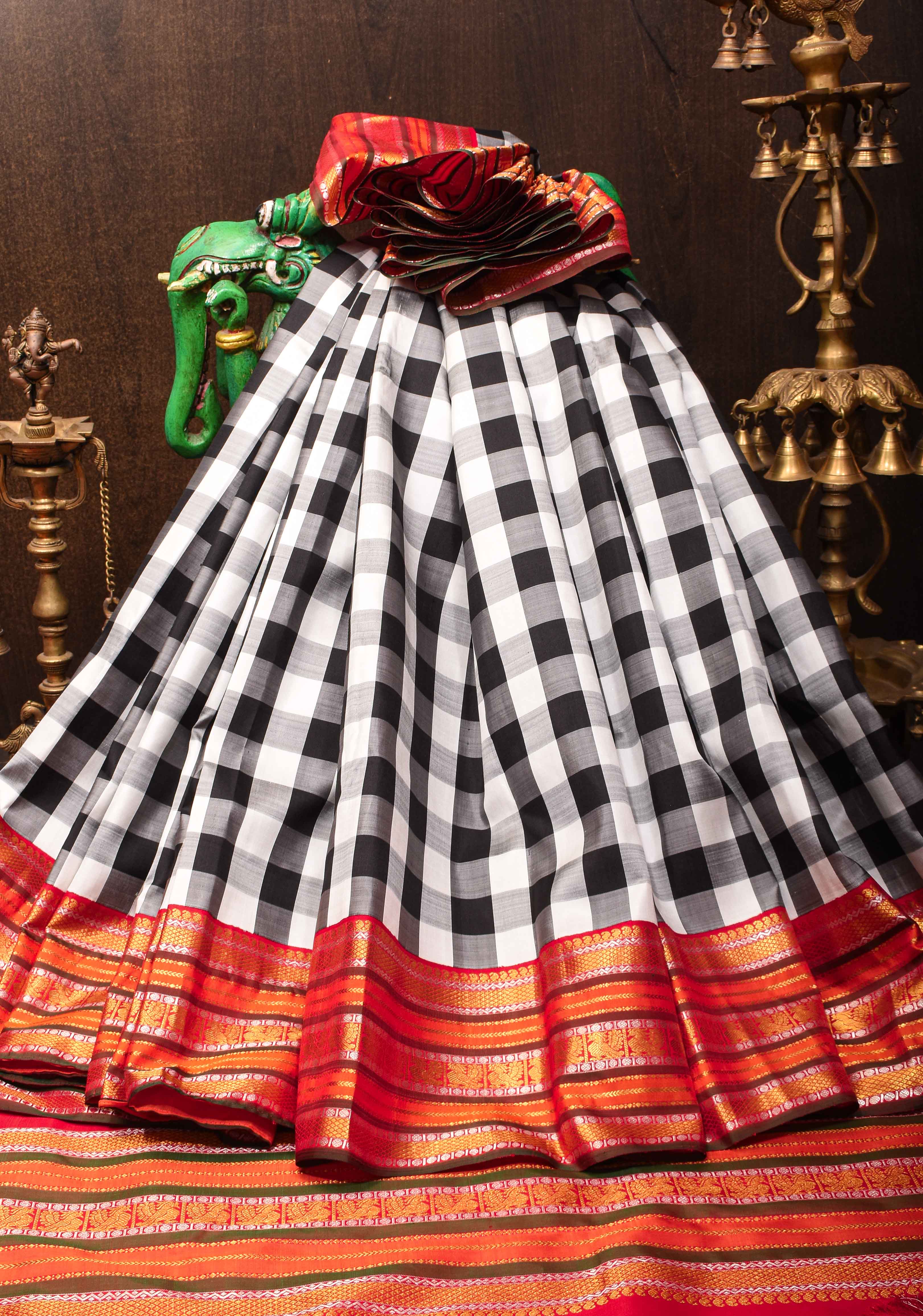 Stunning Korvai Weave Black And White Checks Pure Kanjivaram Silk Saree with Grand Pallu and Contrast Zari Border | SILK MARK CERTIFIED