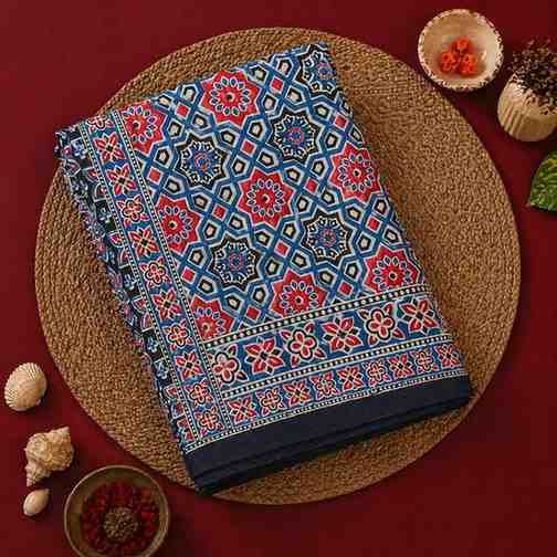 Elegant Blue Printed Designer  with Traditional Geometric Motifs Ready To Wear Saree