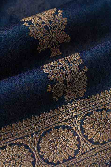 Royal Blue Soft Silk  with Silver Zari Floral Buta & Rich Pallu Ready To Wear Saree