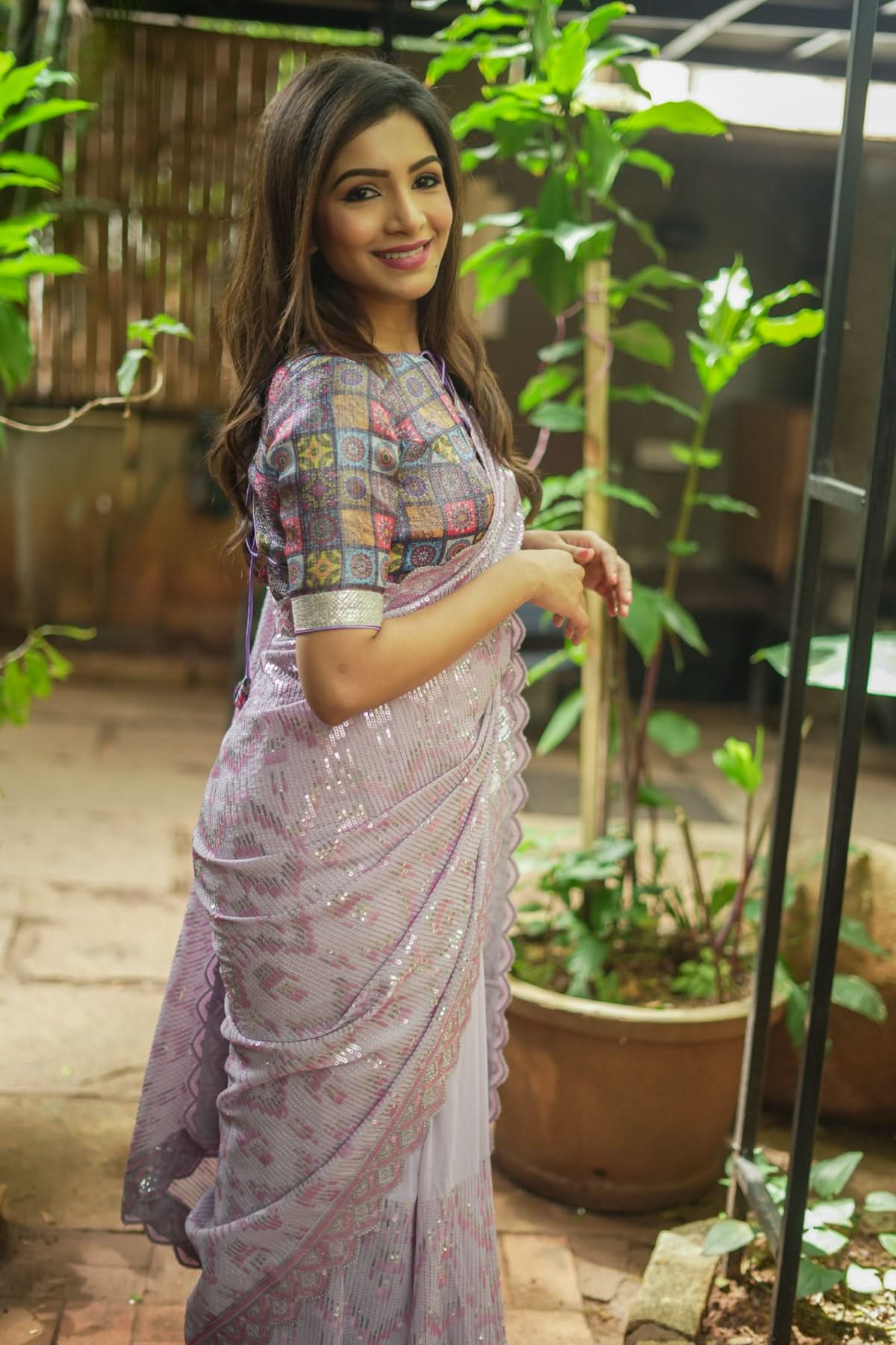 Full Sequins Embellished Georgette Saree in mauve with Scalloped border | Shobitam