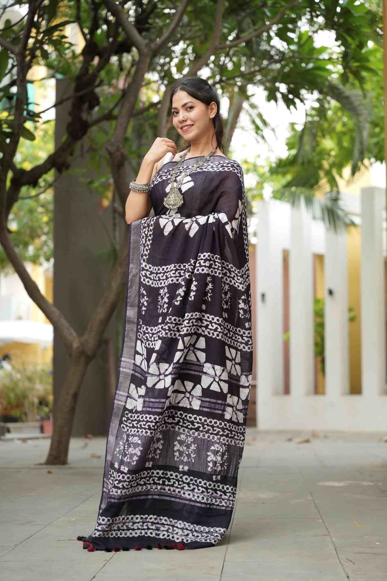 Traditional Jaipuri Print Linen Cotton Ready to wear Saree