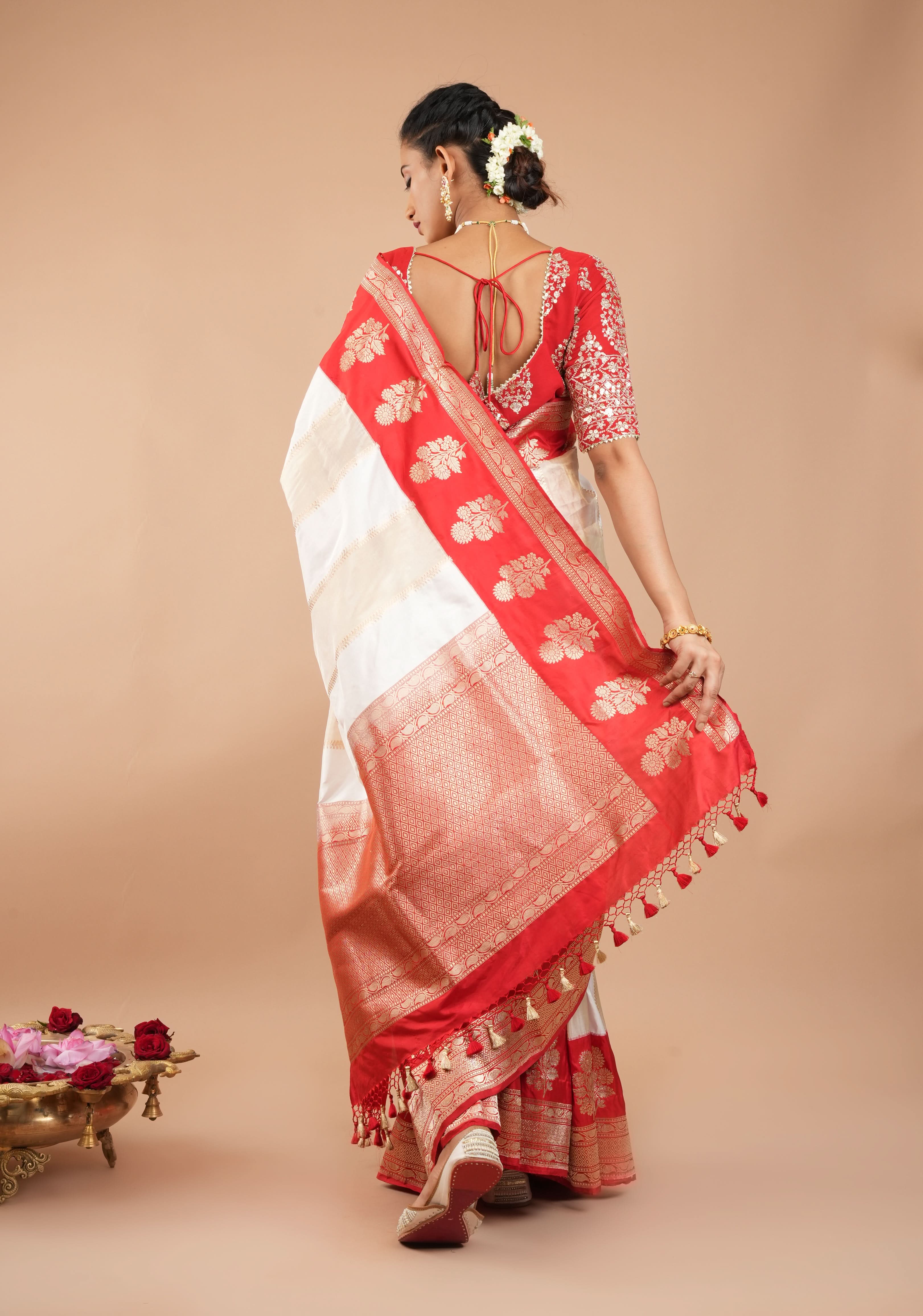 Unique Design White Dual tone Jharoka Pattern Pure Katan Silk saree with Contrast Zari borders | SILK MARK CERTIFIED | SHOBITAM
