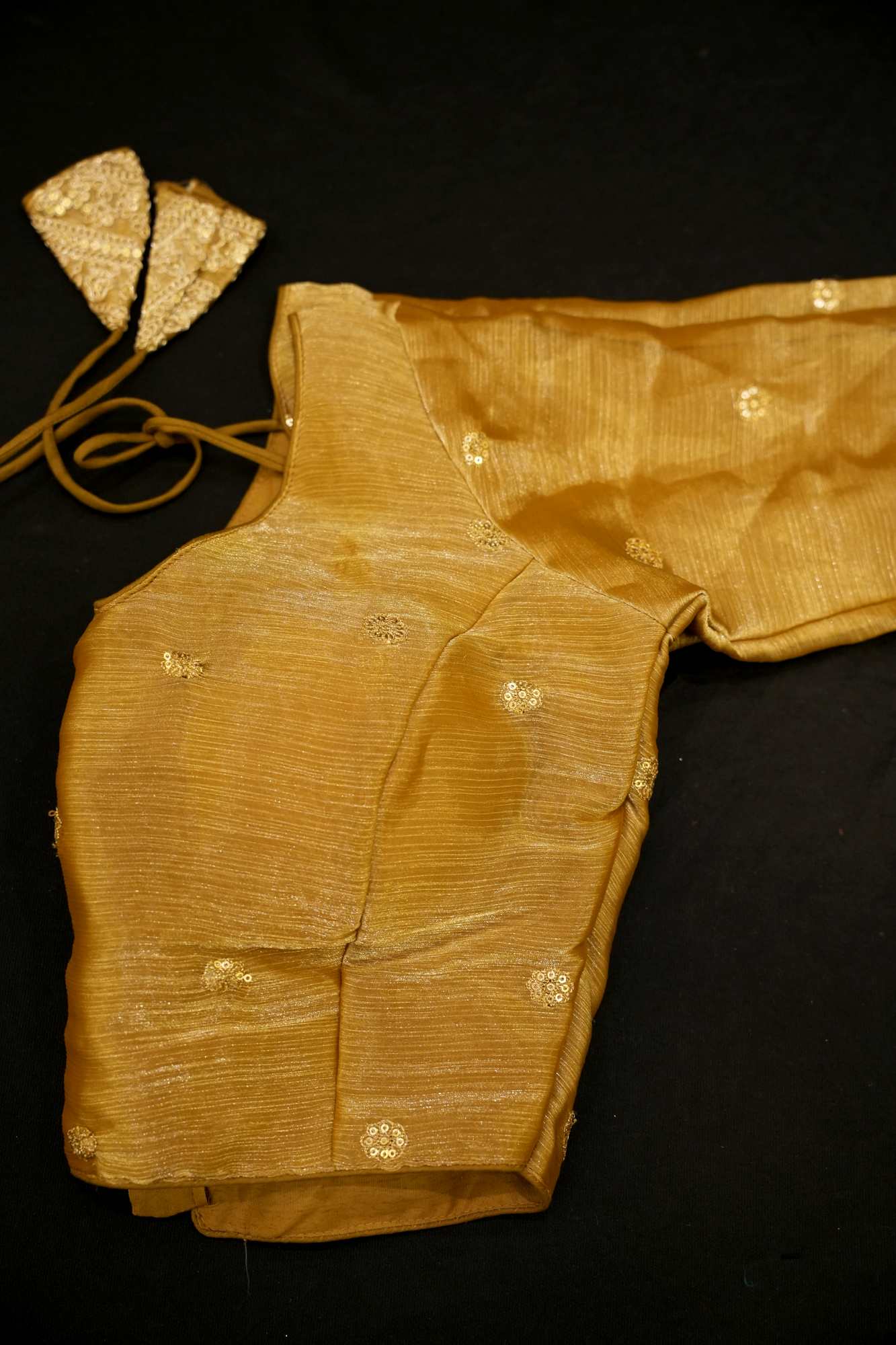 TISSUE Golden SILVER EMBROIDERY WITH V NECK AND PEDDAD BLOUSE