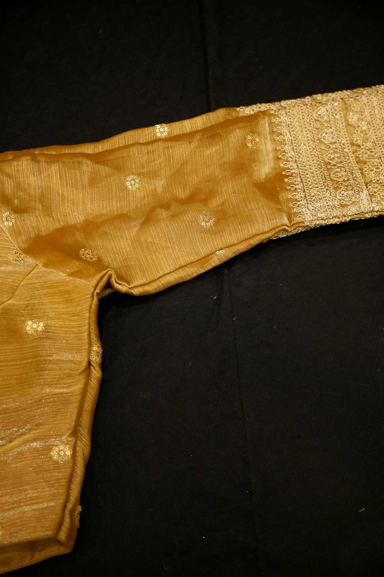 TISSUE Golden SILVER EMBROIDERY WITH V NECK AND PEDDAD BLOUSE