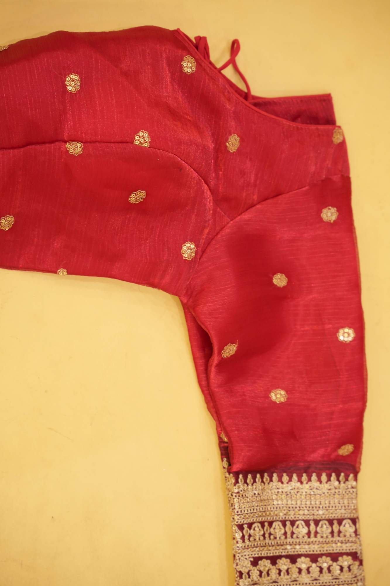 TISSUE SILVER EMBROIDERY WITH V NECK AND PEDDAD BLOUSE