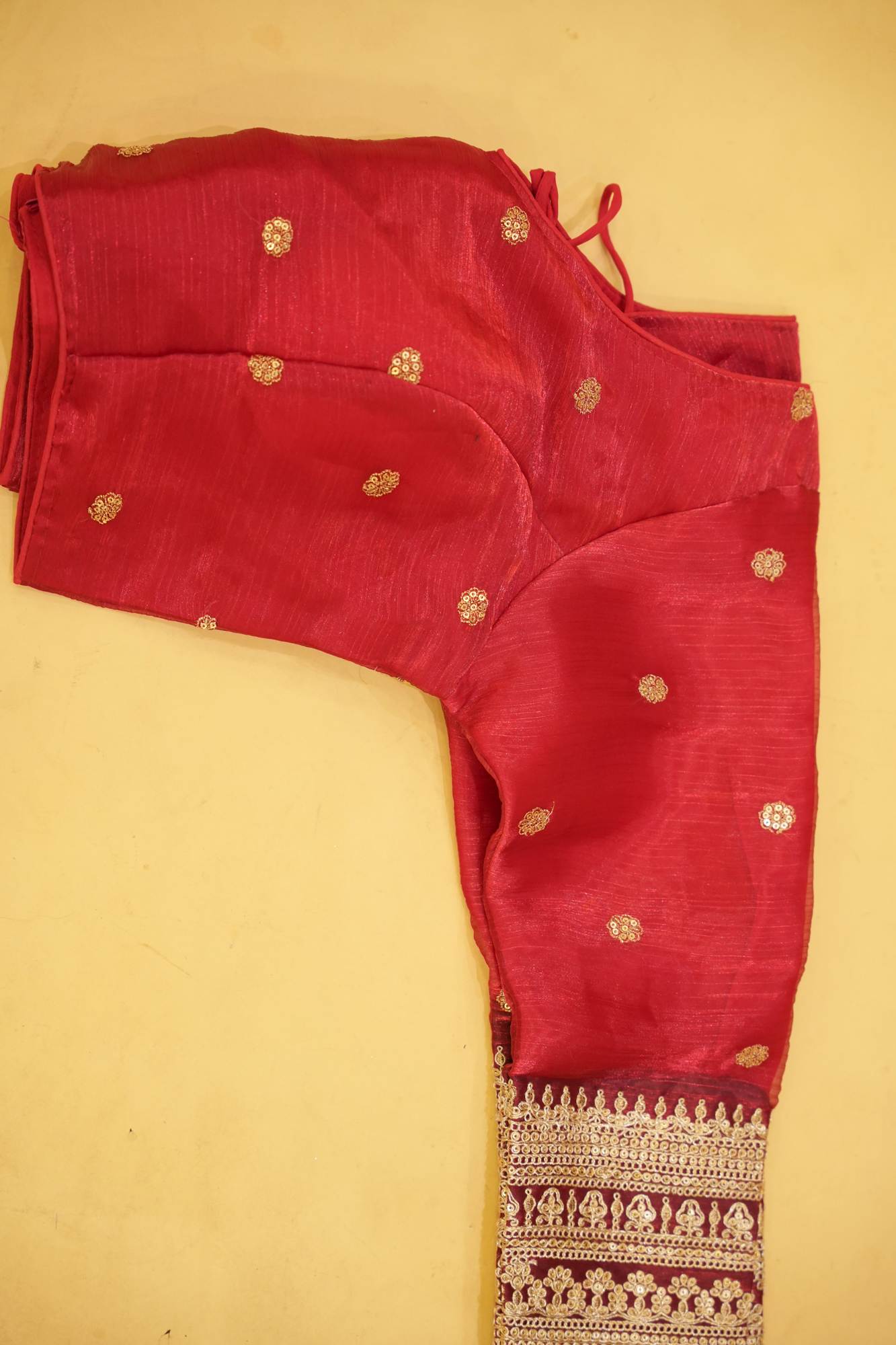 TISSUE SILVER EMBROIDERY WITH V NECK AND PEDDAD BLOUSE