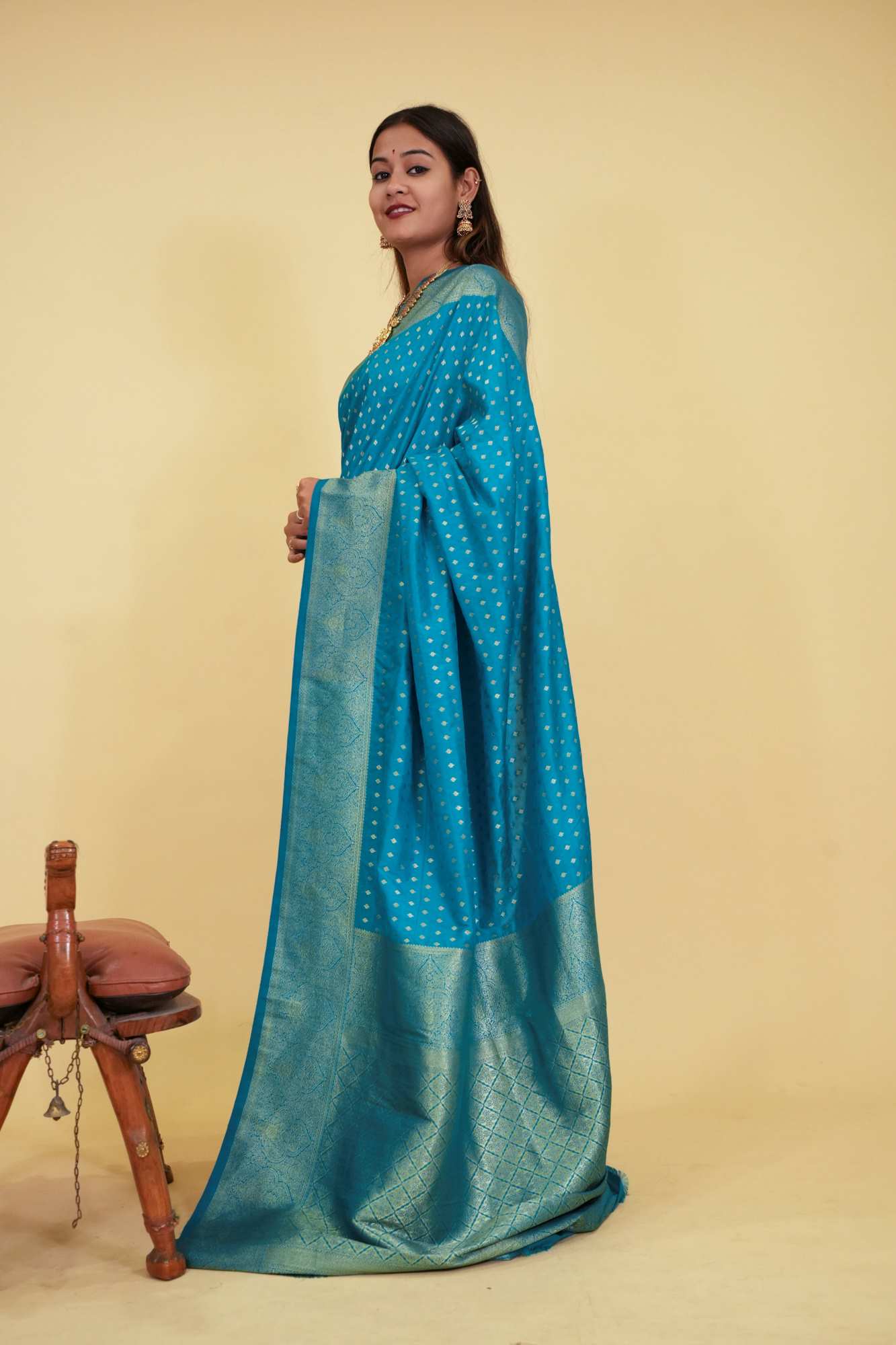 Firozi Blue With Overall Zari Butta Broad Bordered & Ornate Palla Banarasi Ready To Wear Saree