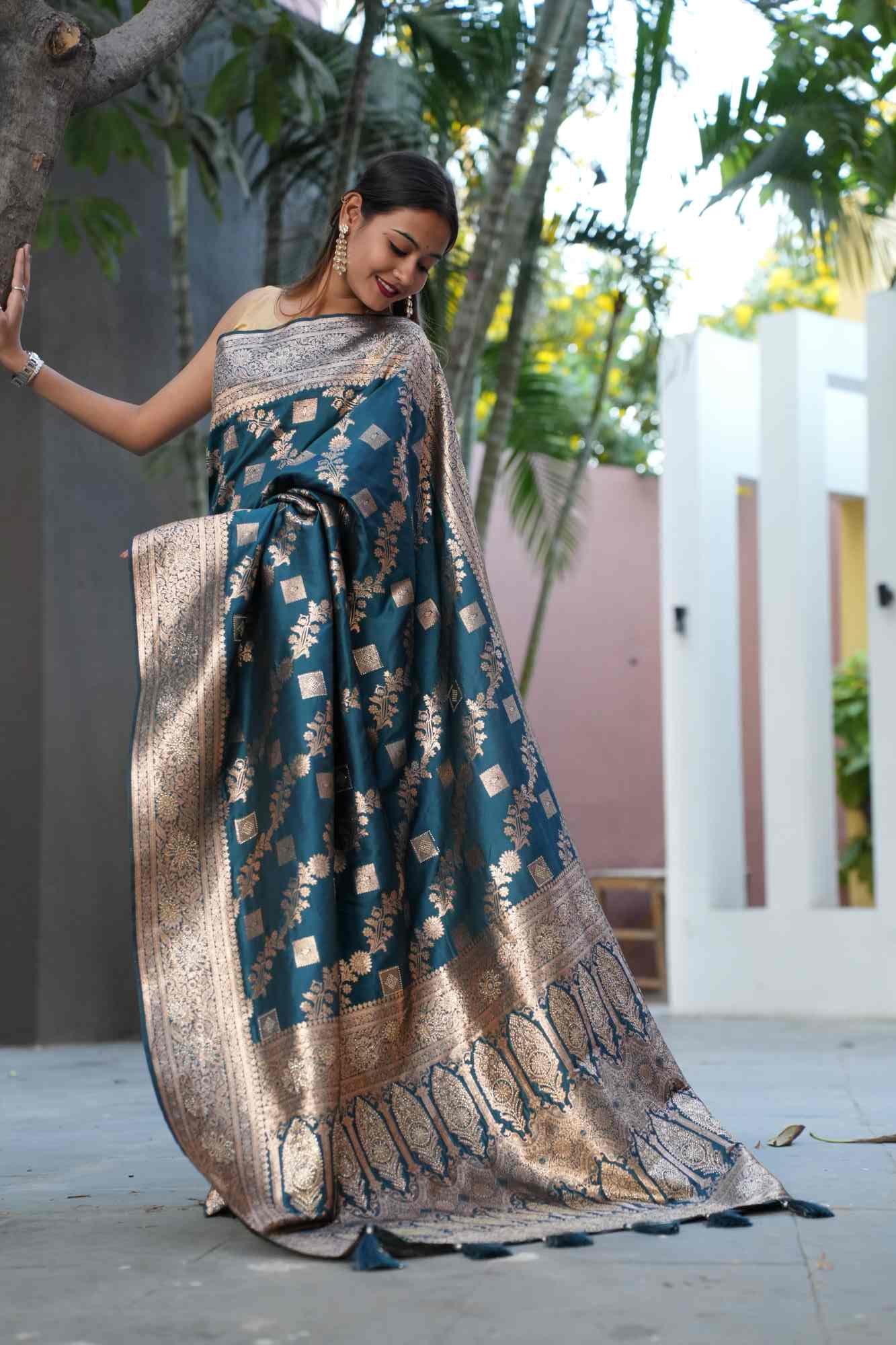 Exquisite Teal Blue Zari Floral Zaal Woven All Over With Detail Border & Ornate Palla