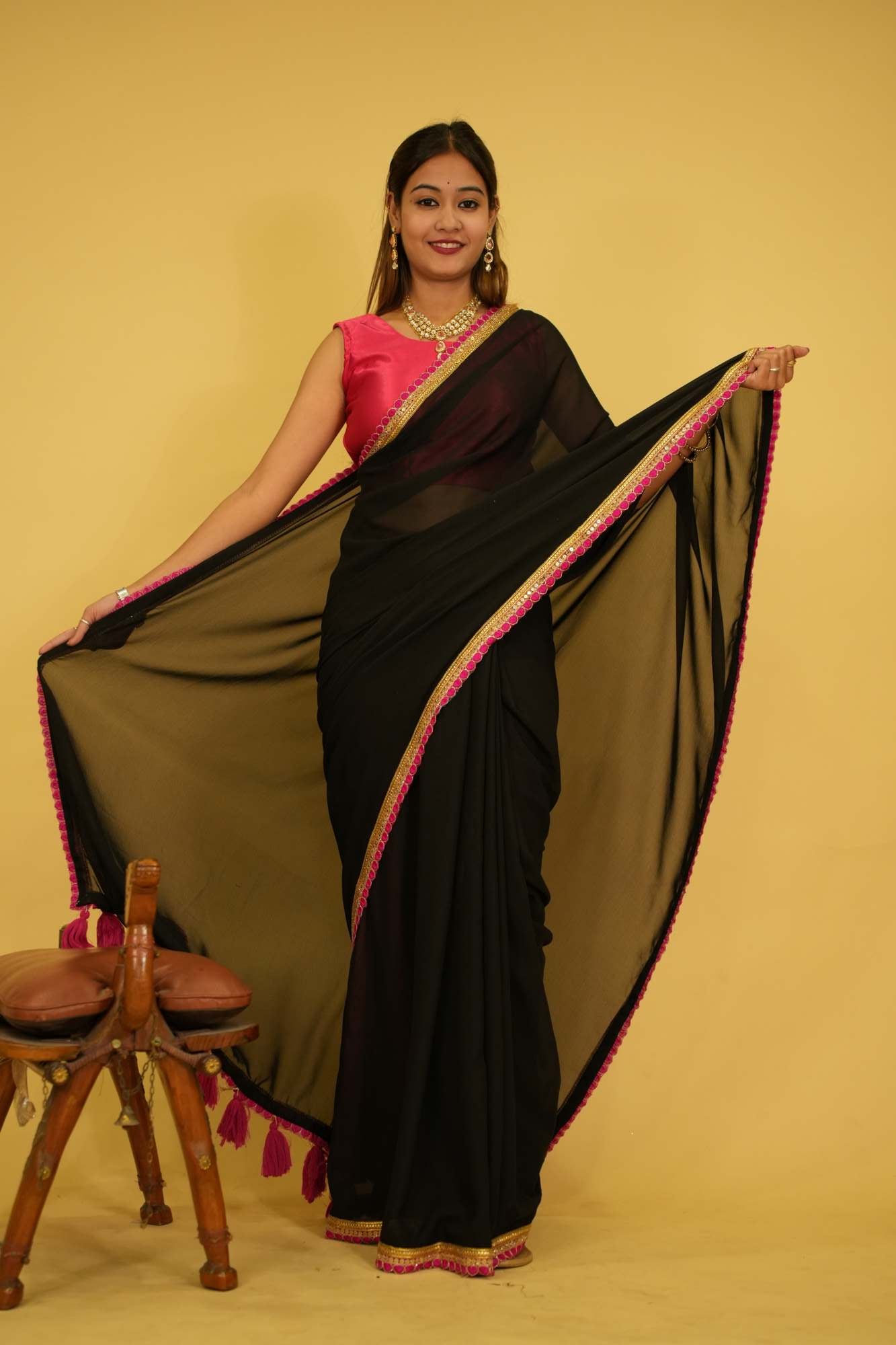 Simple Yet Elegant  Georgette Ready to Wear Saree with Golden & Pink Zari Lace – Timeless Grace