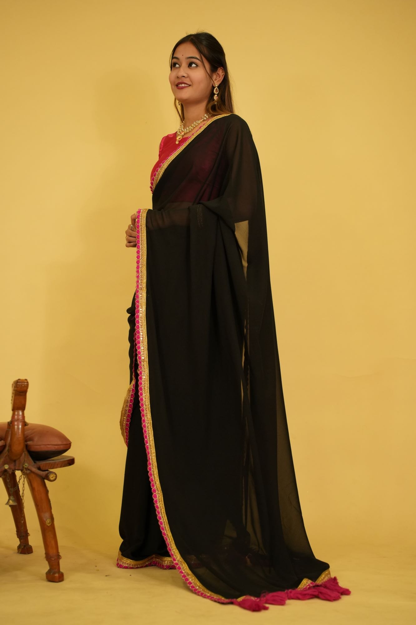 Simple Yet Elegant  Georgette Ready to Wear Saree with Golden & Pink Zari Lace – Timeless Grace