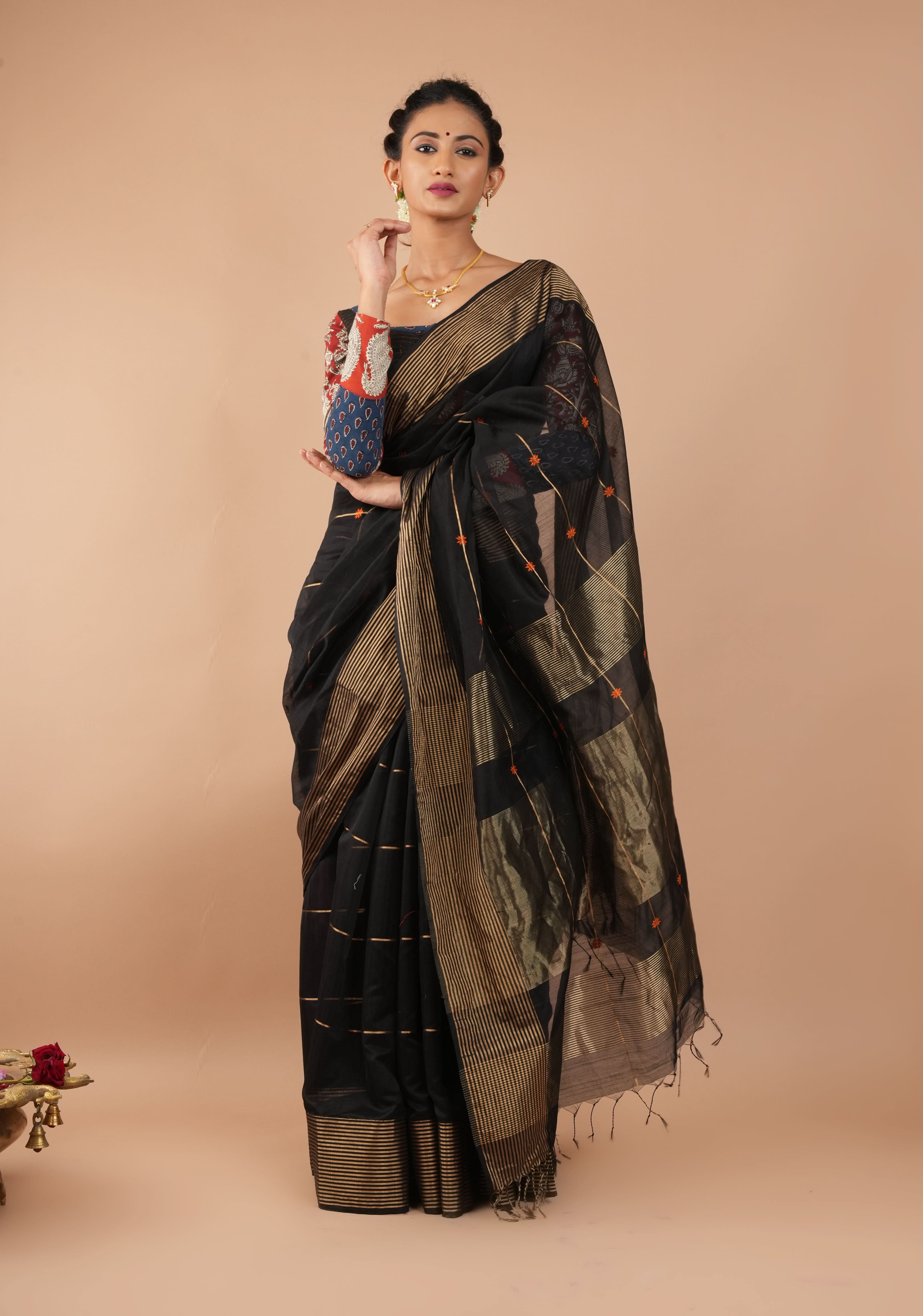 Black Handwoven Zari Stripes Maheshwari Silk Cotton Saree | Shobitam
