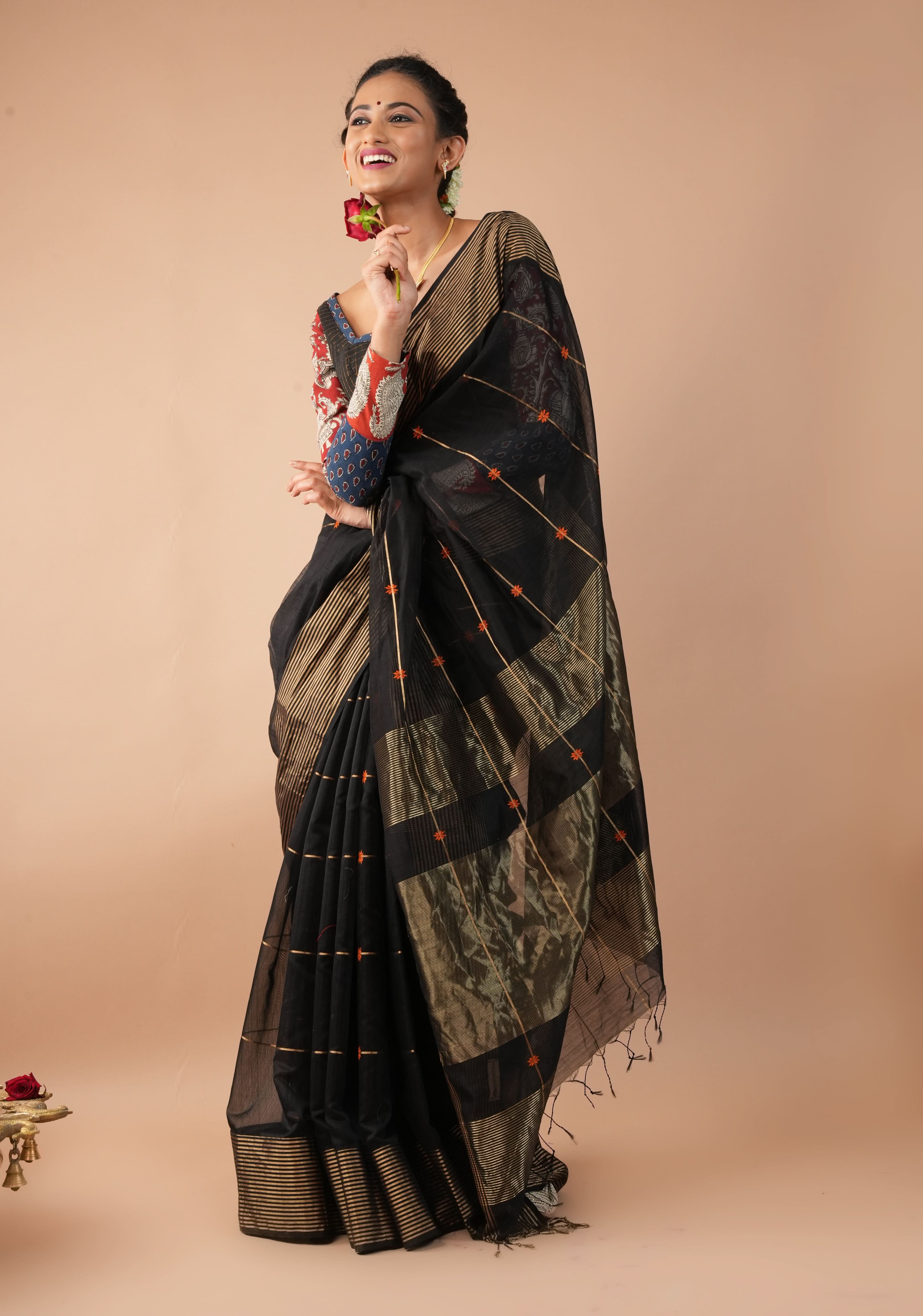 Black Handwoven Zari Stripes Maheshwari Silk Cotton Saree | Shobitam