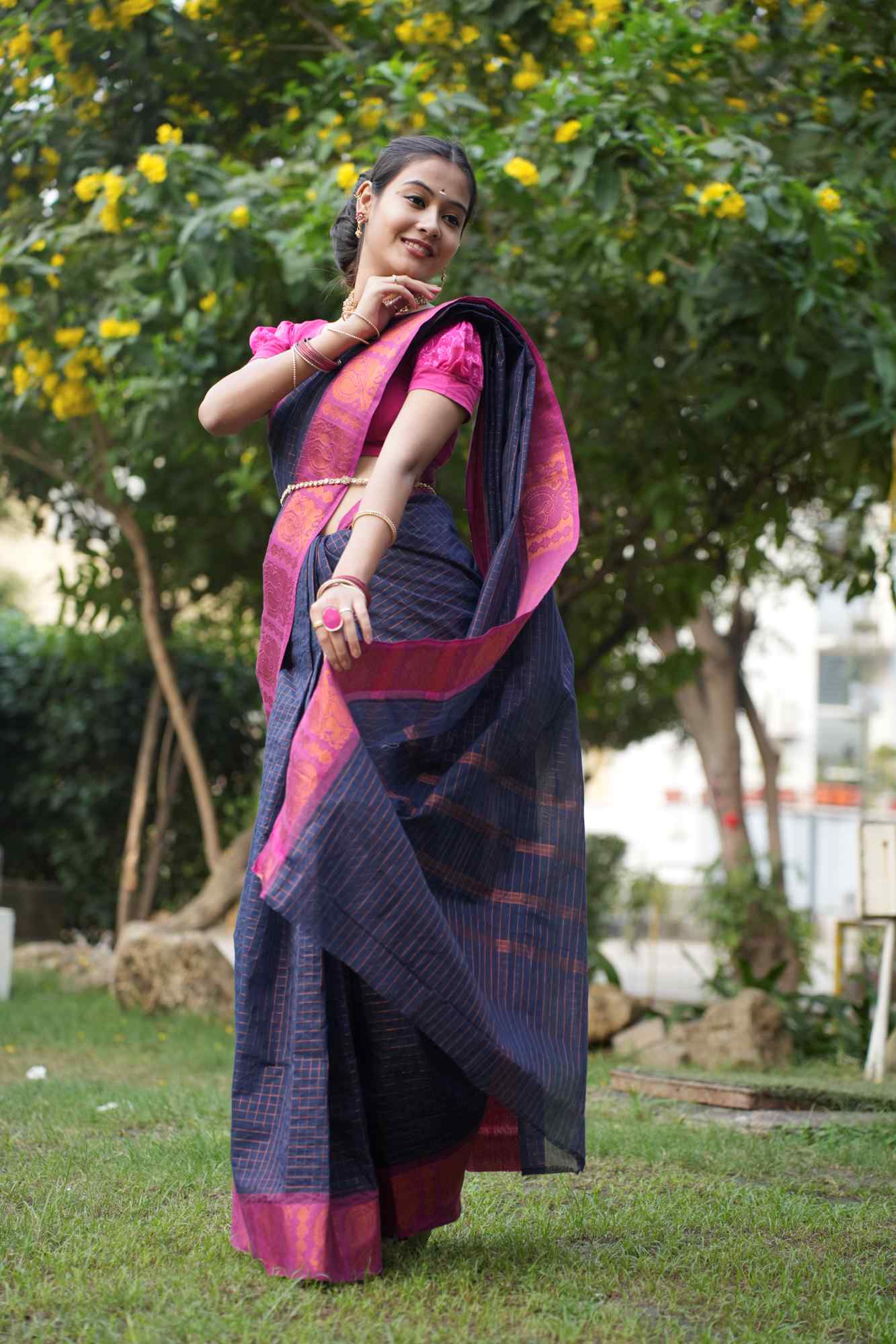 Blue Check Jute Cotton With Contrast Border Pink Zari Work Wrap In One Minute Saree