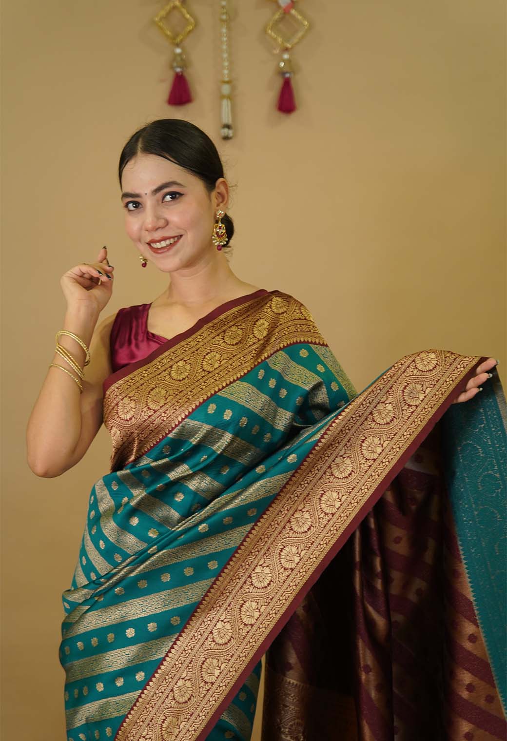 Ethnic Style Soft Kanjivaram With Broad Brocade Border & Over All Zari Weave Ready To Wear Saree