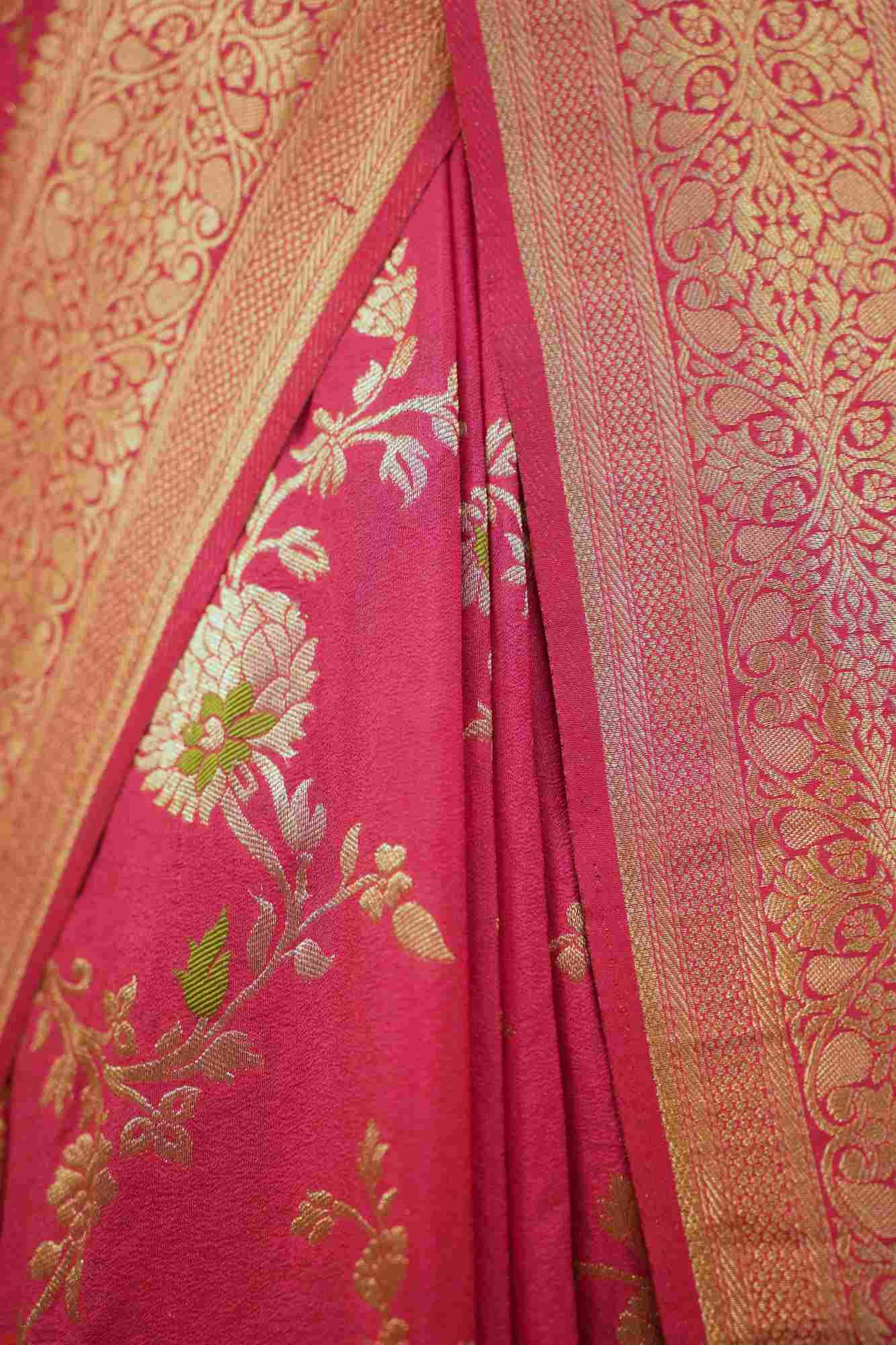 Banarasi With meenakari embroidery & Designer Bordered Ornate Pallu Wrap In One Minute Saree