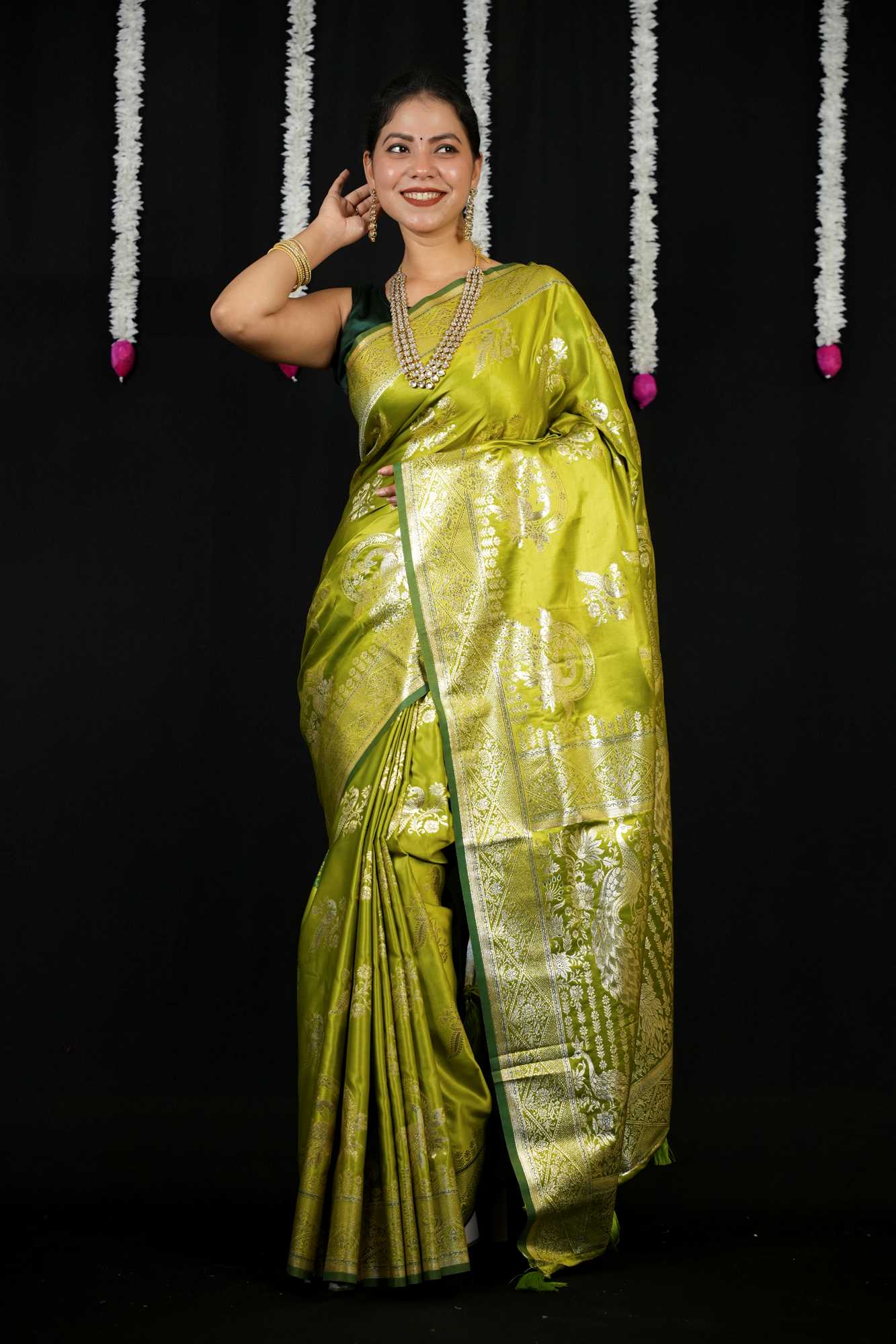 Jaal Pakshi Weave Banarasi prestitched saree