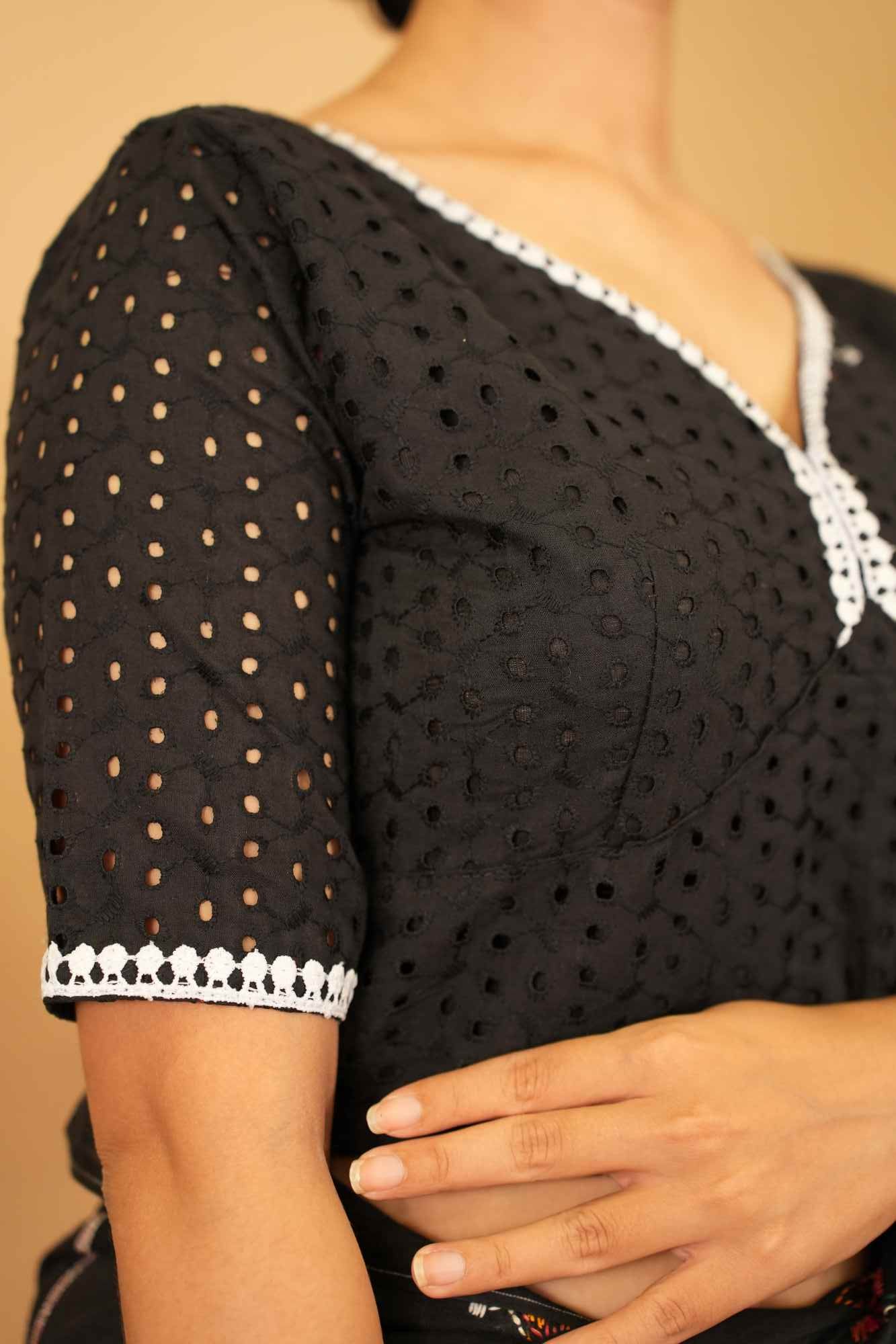 stylish Black hakoba  blouse with back lece design & padded  Blouse