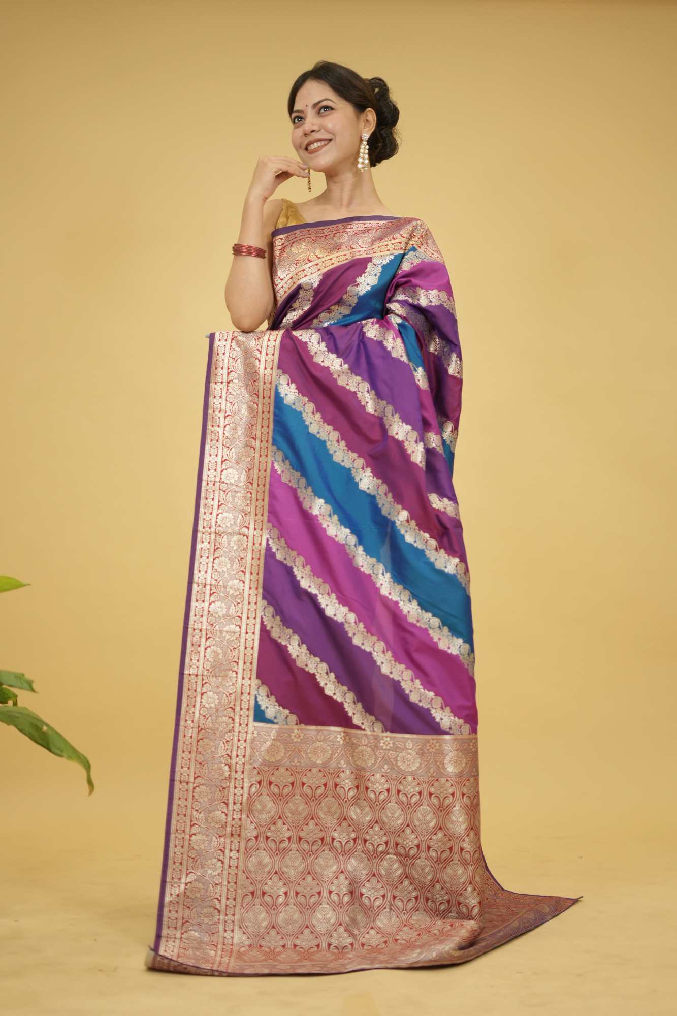 Multicolour Woven Banarasi Silk Handloom in Kadwa Weaving with Rich Pallu Ready To Wear Saree